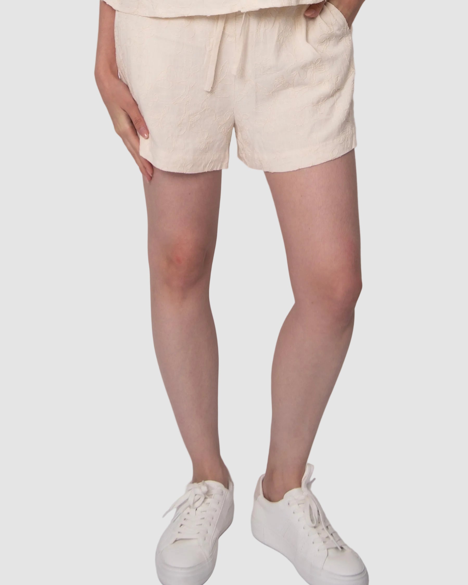 MARLA LINEN PULL ON SHORTS - NATURAL