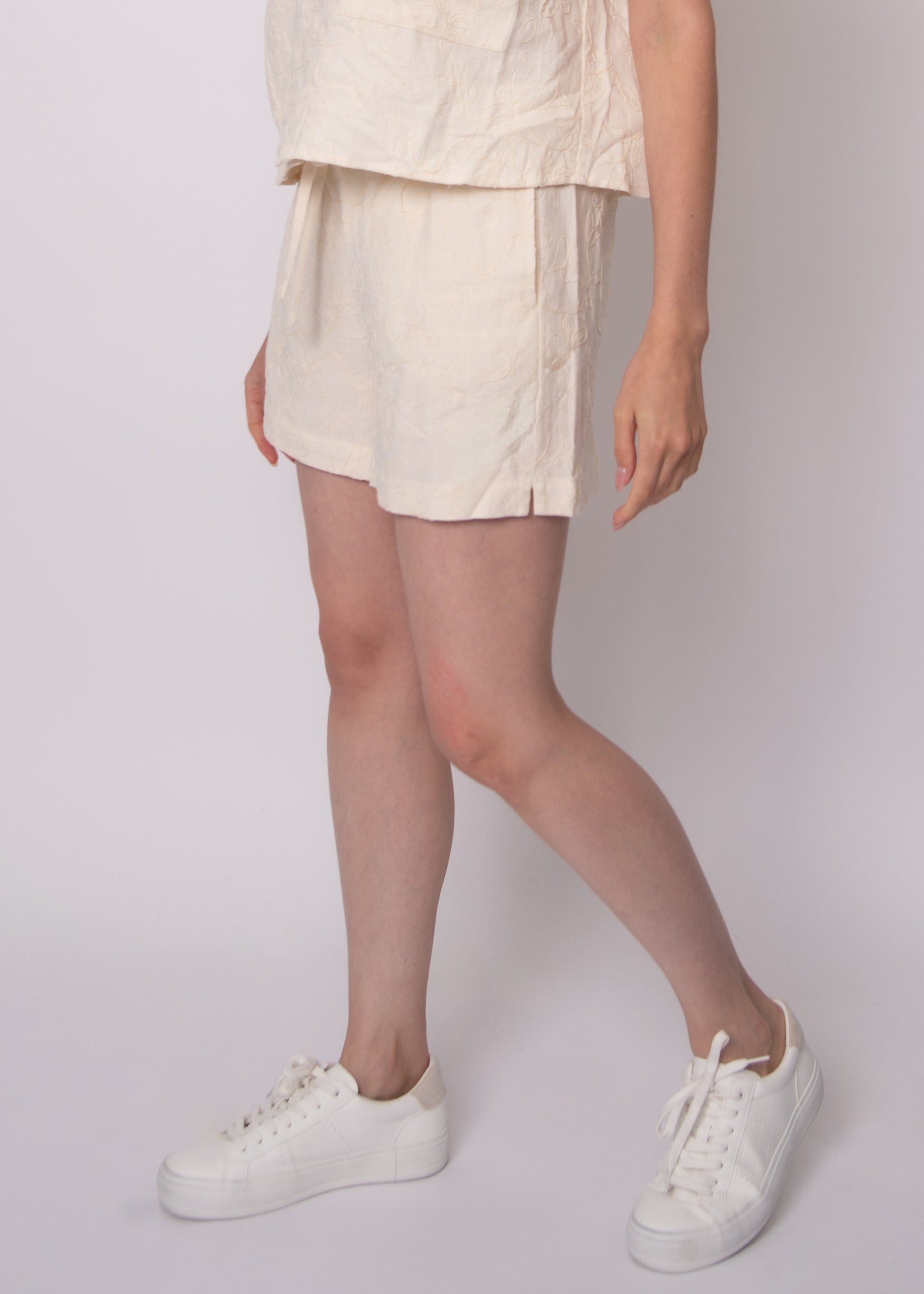 MARLA LINEN PULL ON SHORTS - NATURAL