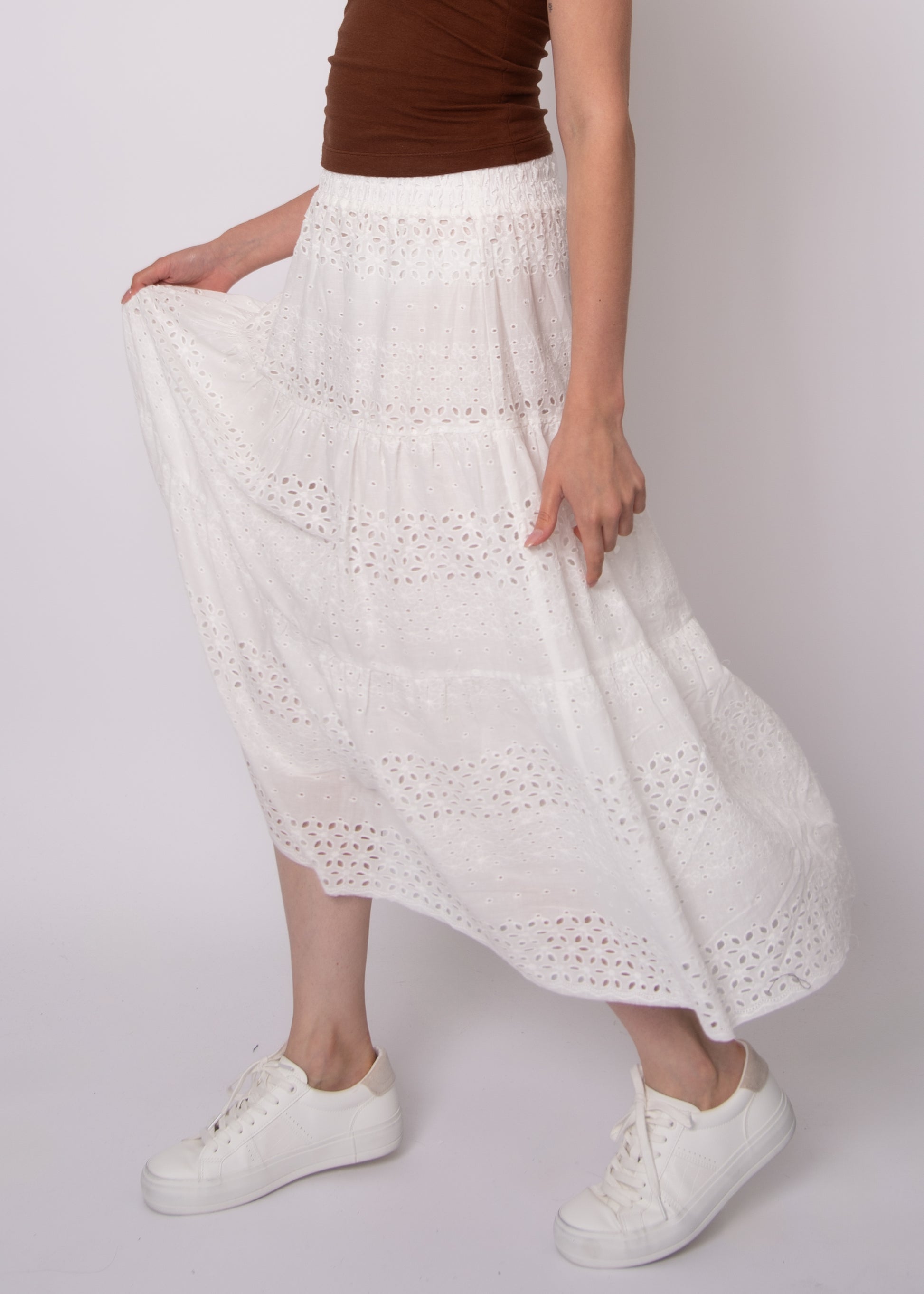 AMALI PULL ON TIERED MAXI SKIRT - WHITE