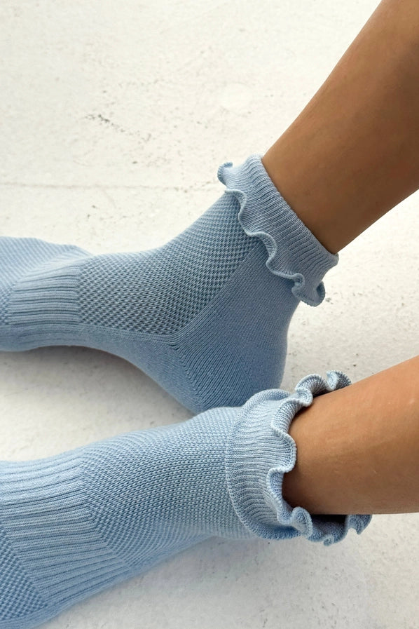 LE BON SHOPPE RUFFLED HUGGER SOCKS - PERIWINKLE