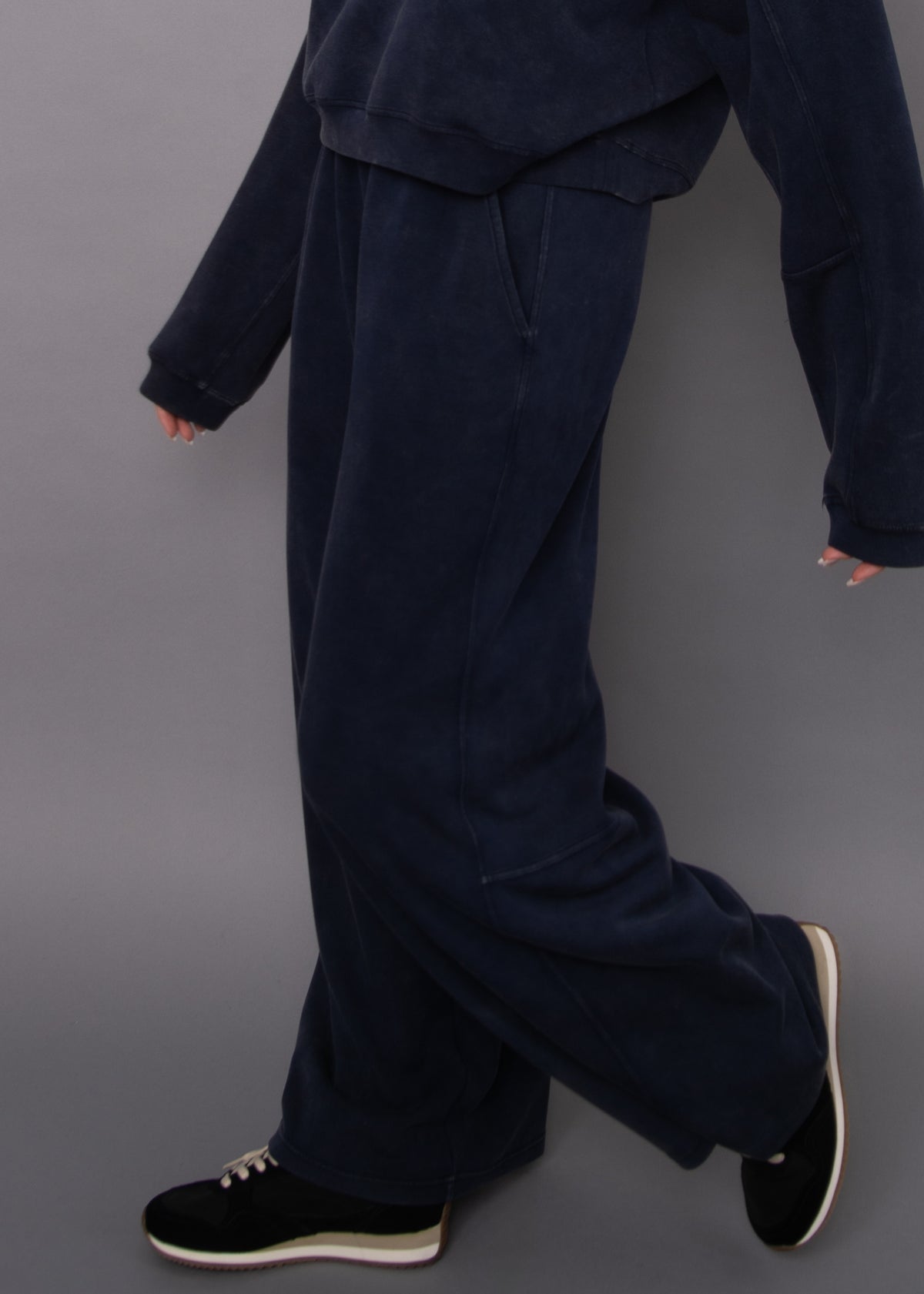 PHYLLIS WASHED SOFT KNIT PULL ON PANT - TRUE NAVY