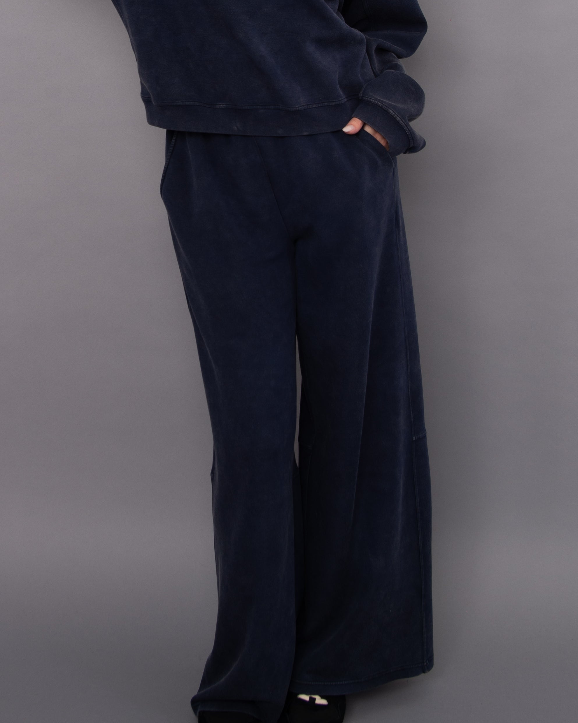 PHYLLIS WASHED SOFT KNIT PULL ON PANT - TRUE NAVY