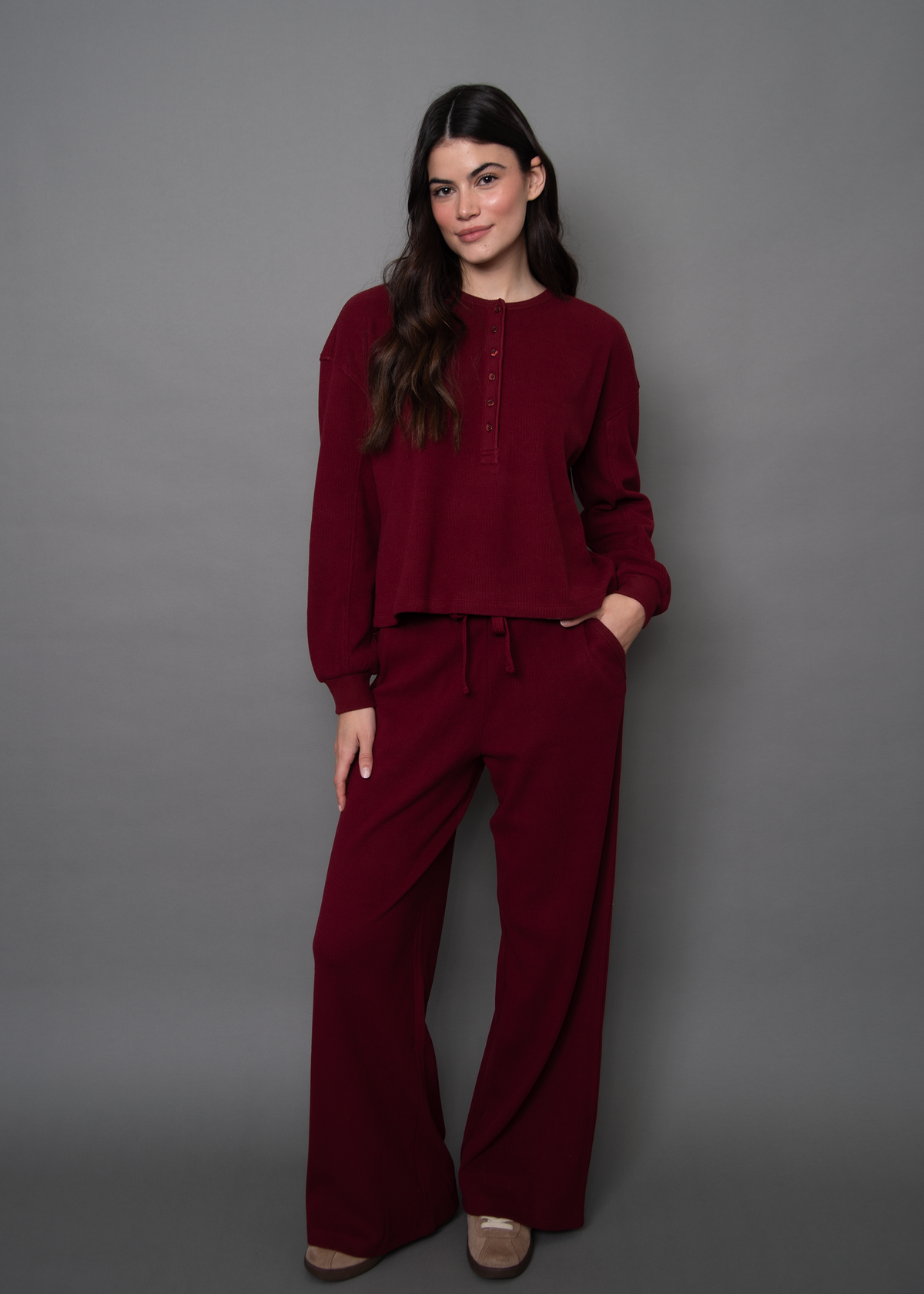HENRY COZY WAFFLE LS HENLEY TOP - DEEP RED