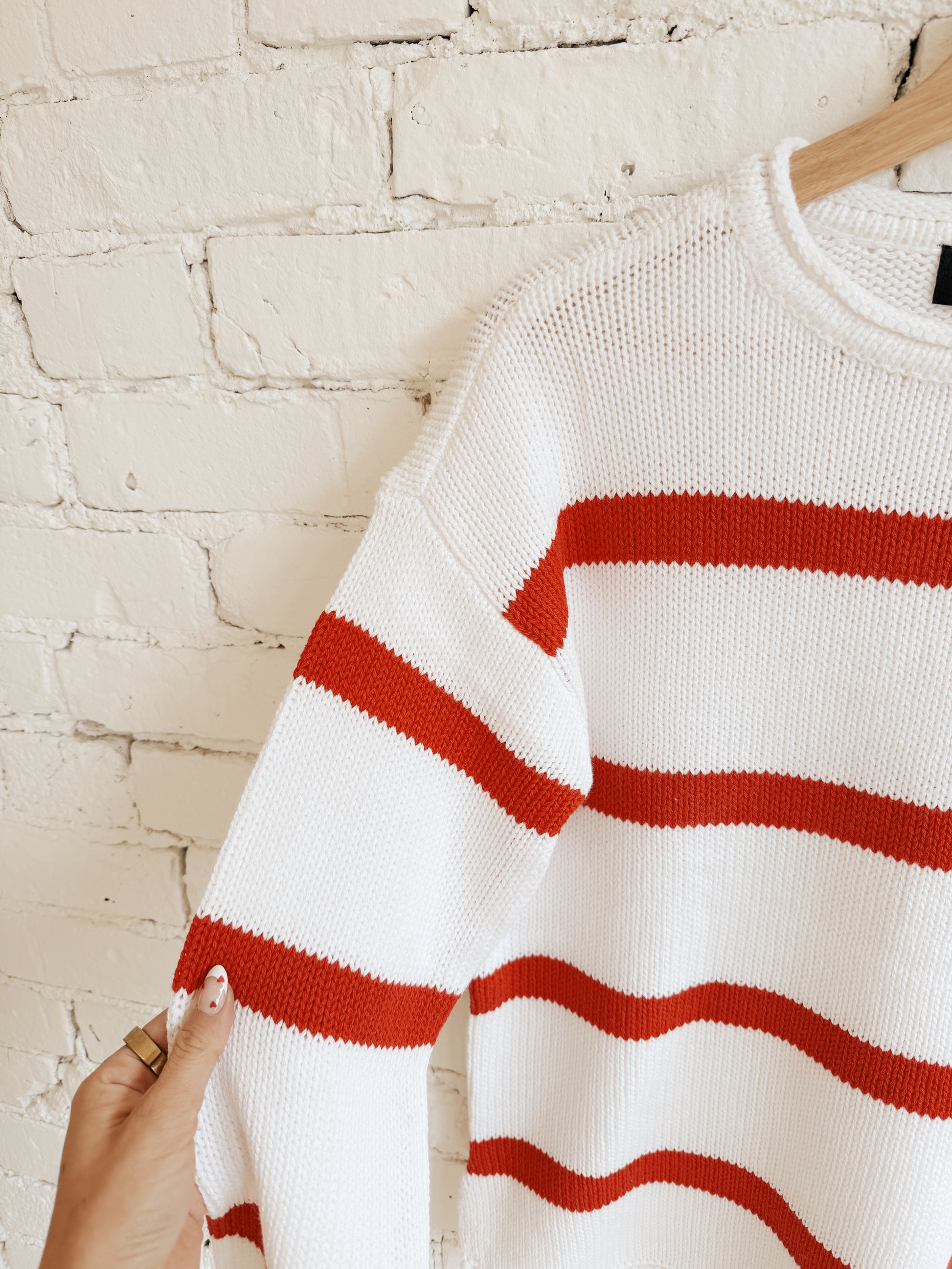RD KIRI STRIPED PULLOVER - RED