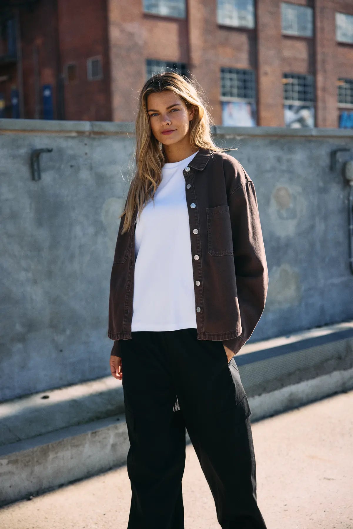 NM ALVA DENIM JACKET - CHOCOLATE BROWN