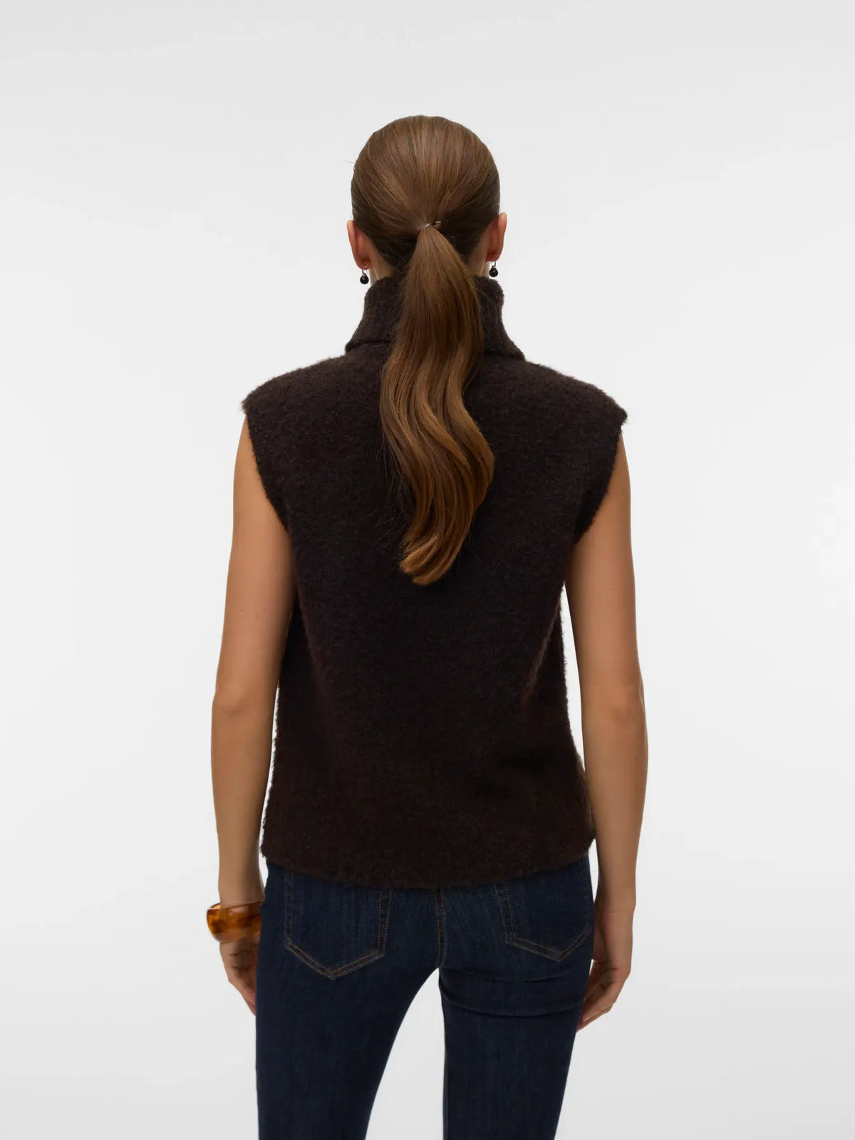 VM EVERLEE ROLLNECK VEST - CHOCOLATE TORTE