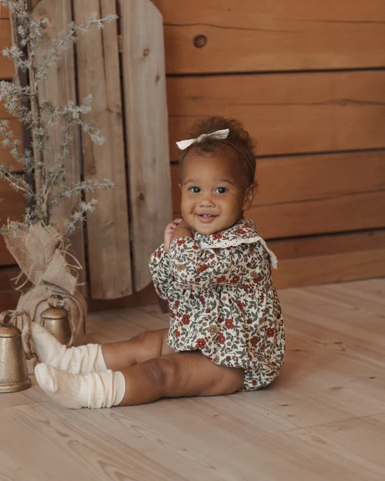 RYLEE + CRU FERN ROMPER - HOLIDAY FLORAL