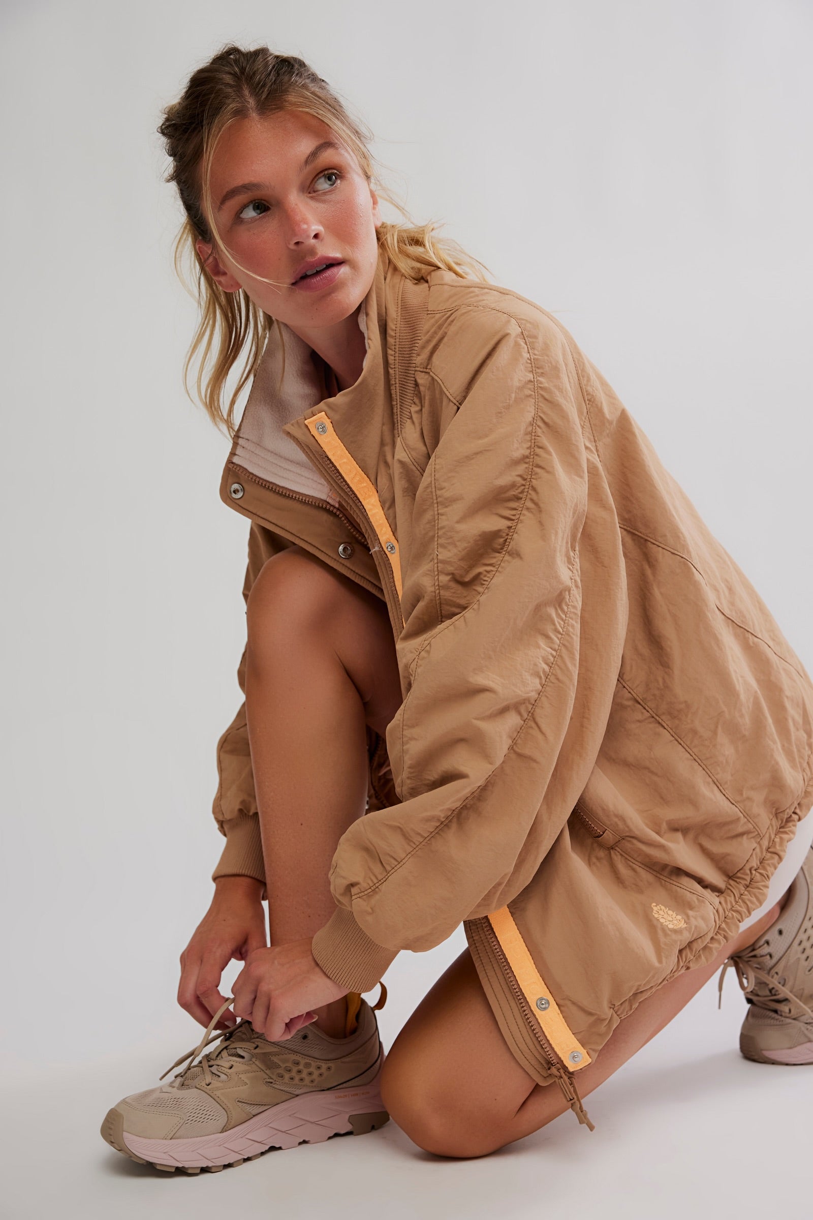 FREE PEOPLE FIELD TRIPPER JACKET - LIGHT CAMEL COMBO