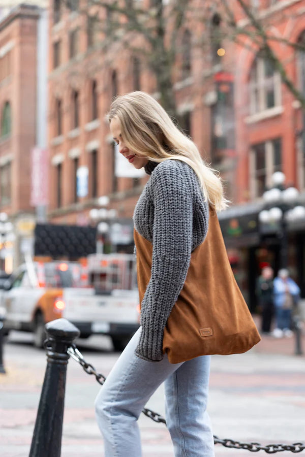 RISA KNOT TOTE BAG - TAN SUEDE