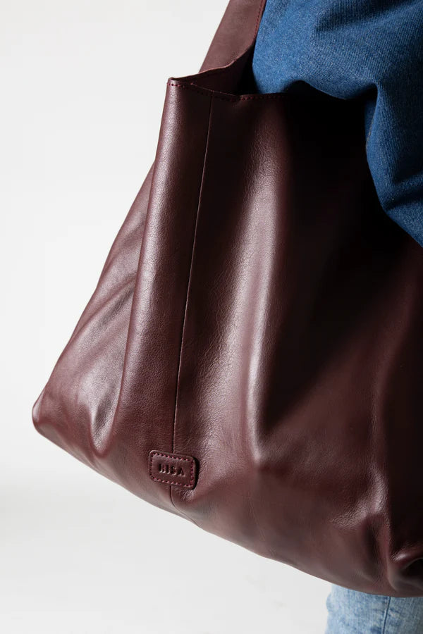 RISA KNOT TOTE BAG - BURGANDY LEATHER