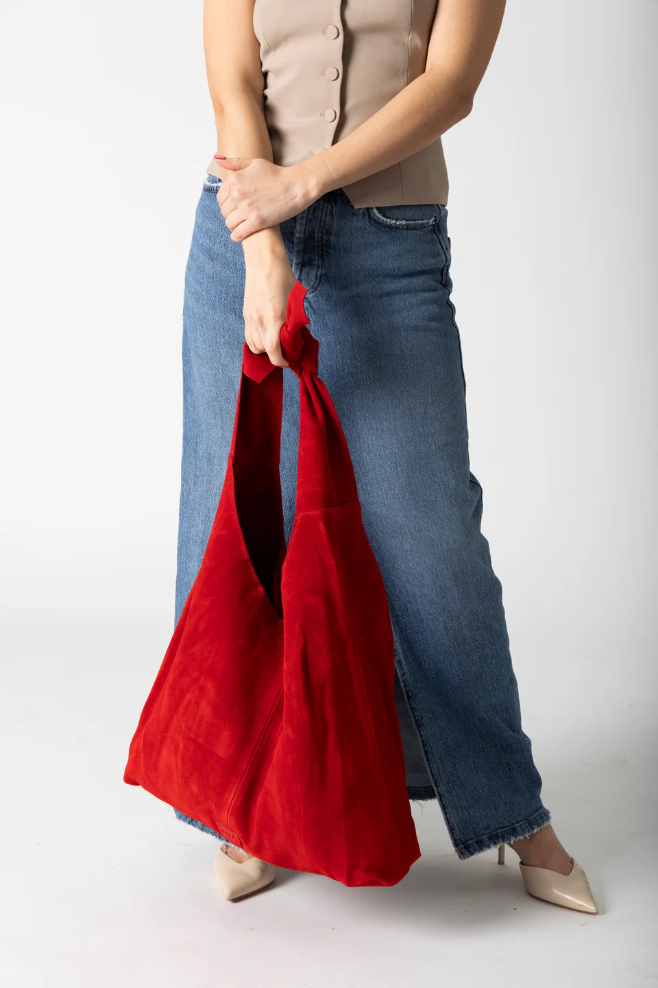 RISA KNOT TOTE BAG - RED SUEDE