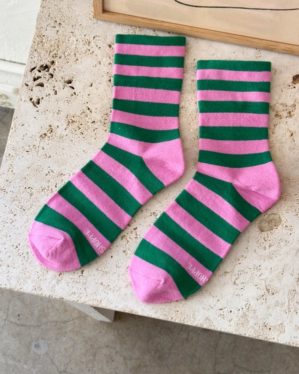 LE BON SHOPPE WALLY SOCKS - WIDE PINK + GREEN STRIPE