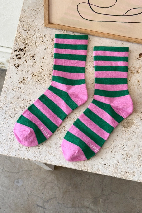 LE BON SHOPPE WALLY SOCKS - WIDE PINK + GREEN STRIPE