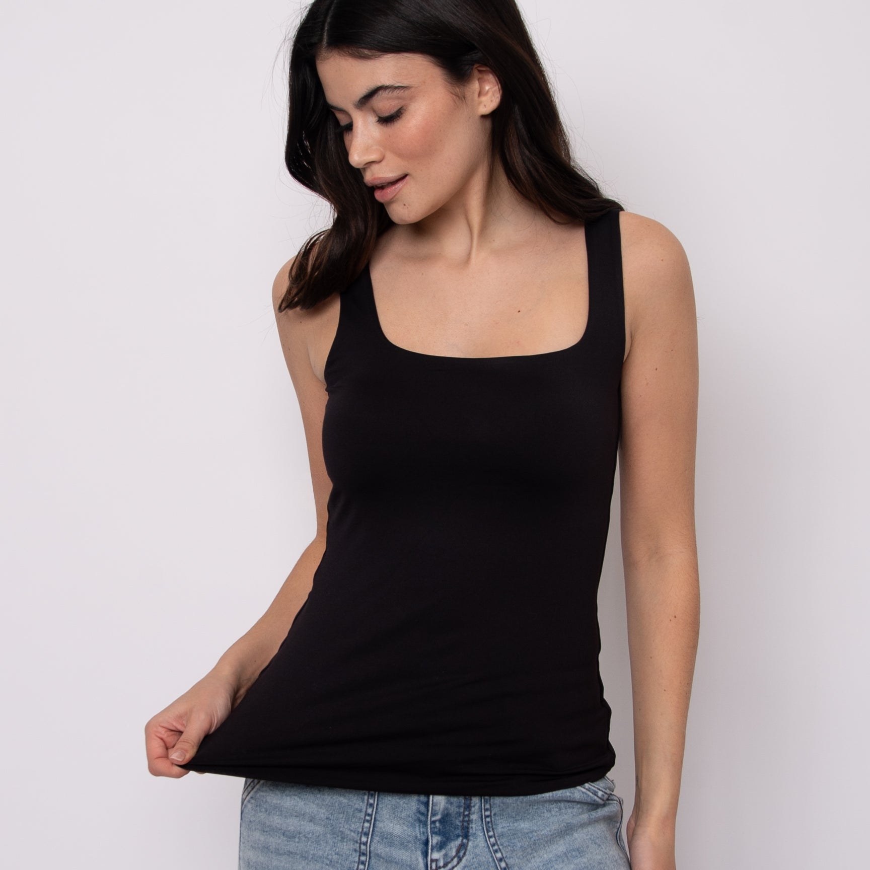 TIA SQUARED U NECKLINE TANK - BLACK