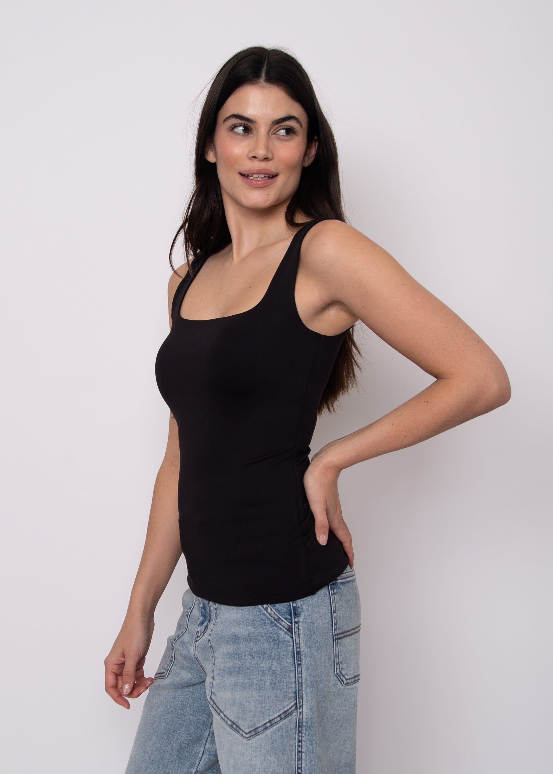 TIA SQUARED U NECKLINE TANK - BLACK