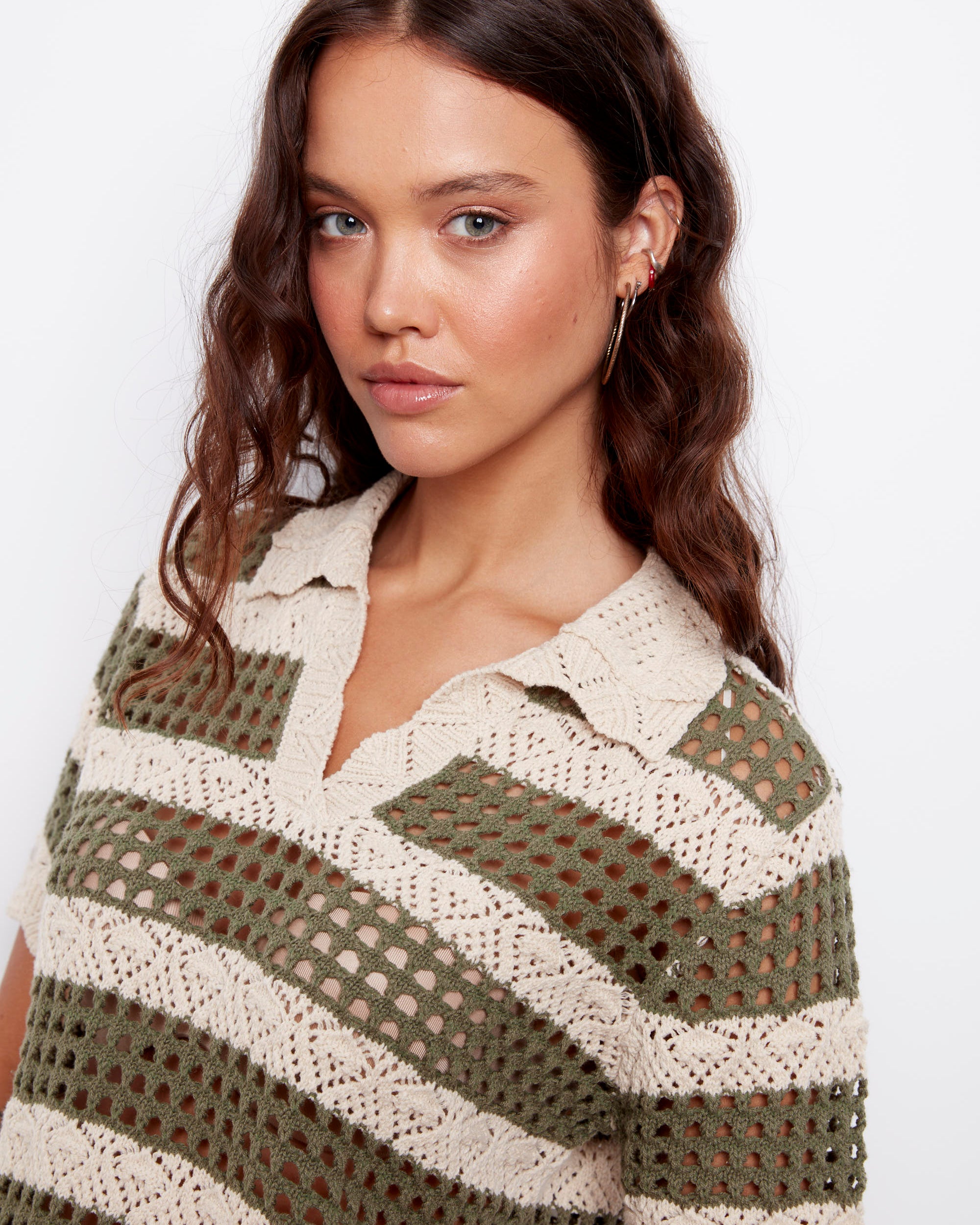 DELLA SS KNIT JOHNNY PULLOVER - WHITE BEACH