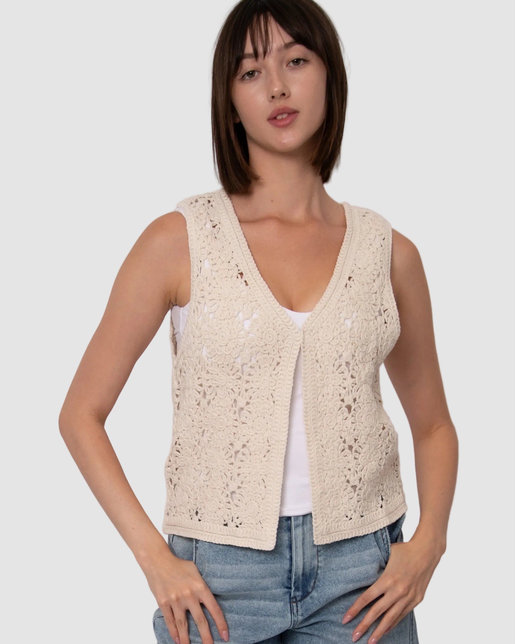 SLOANE SLEEVELESS V-NECK CARDIGAN - BONE