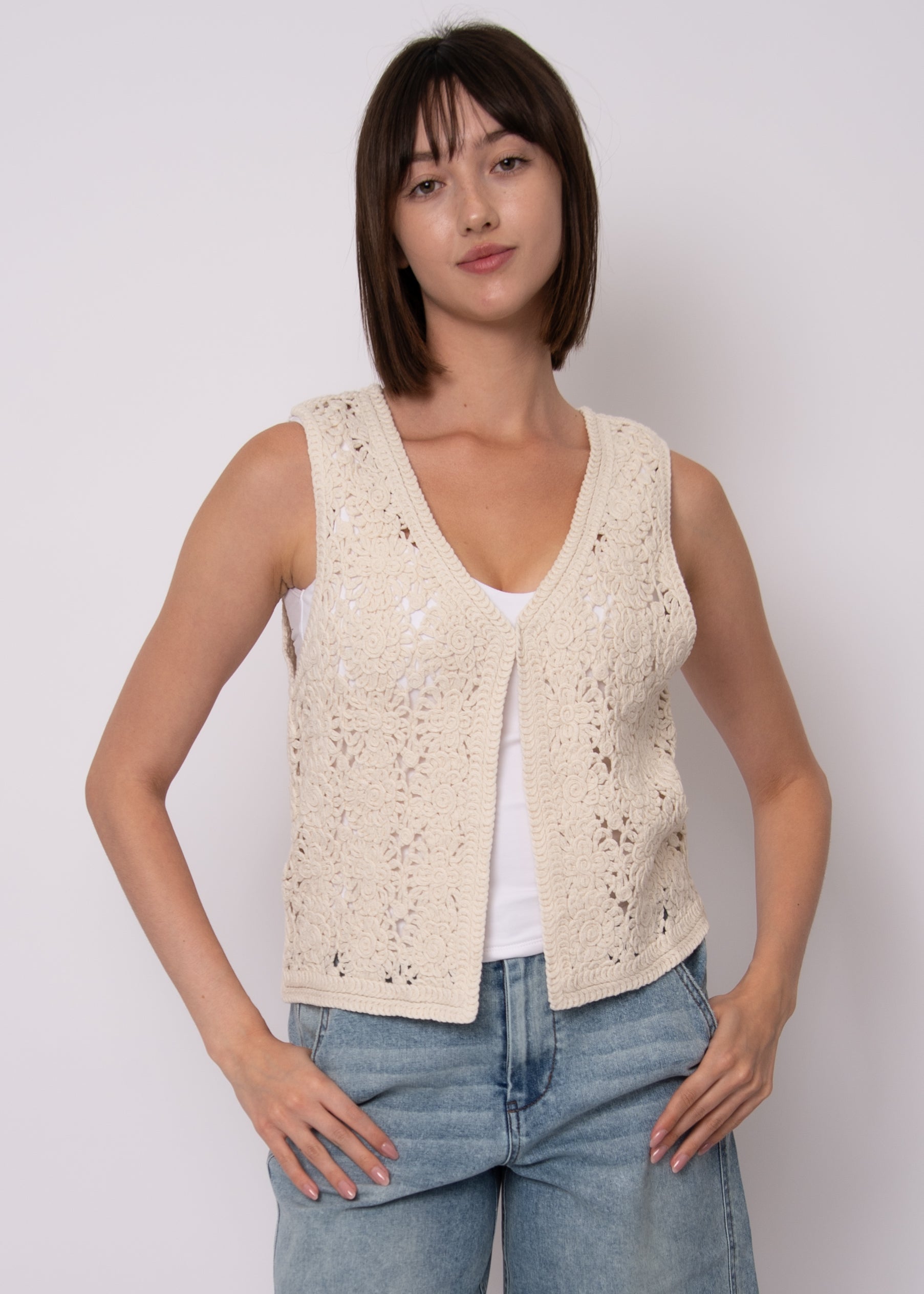 SLOANE SLEEVELESS V-NECK CARDIGAN - BONE