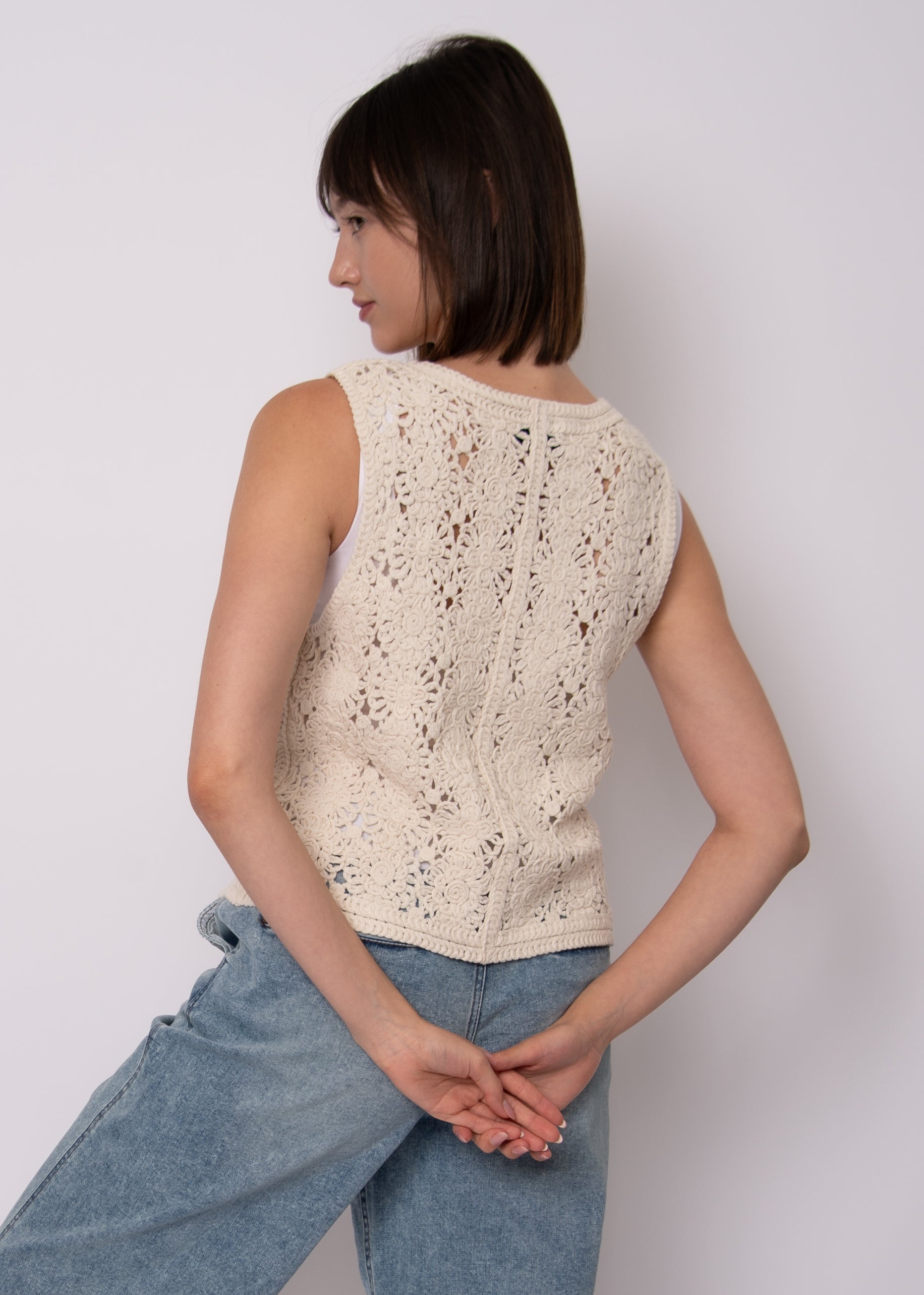 SLOANE SLEEVELESS V-NECK CARDIGAN - BONE