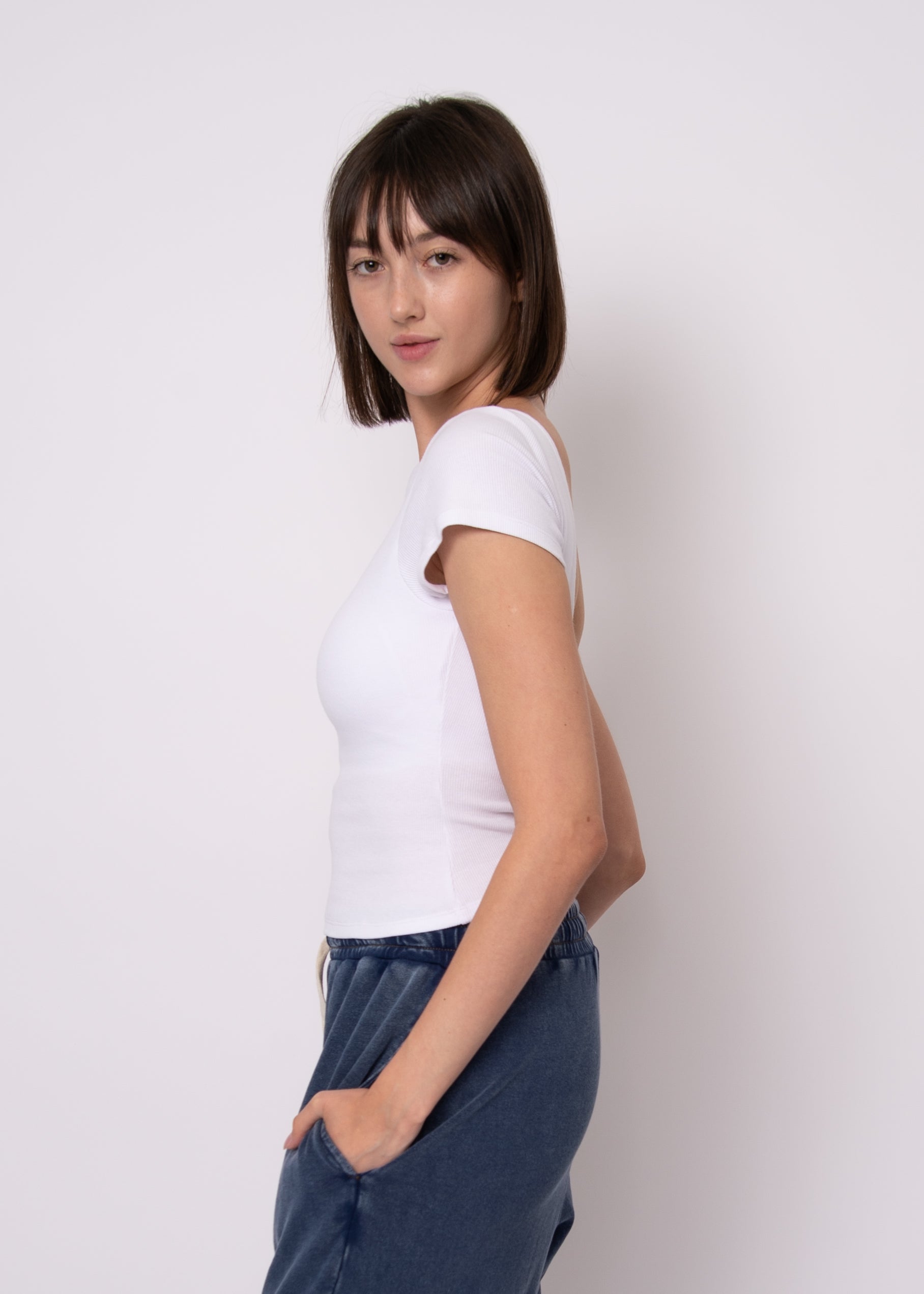 COTTON CORE BRIDA RIBBED LOW BACK TEE - WHITE