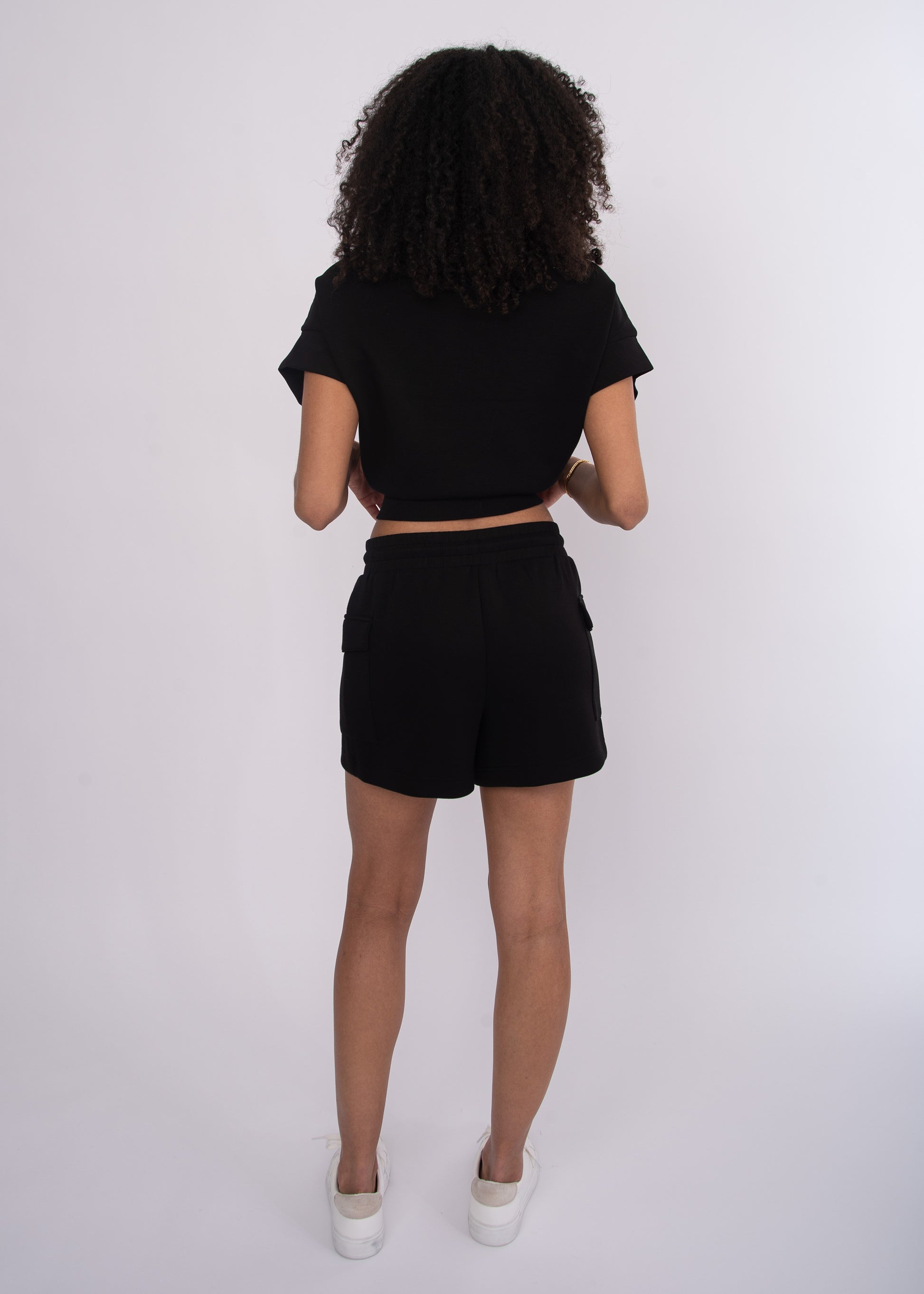 DUA SOFT KNIT HALF ZIP TOP - BLACK