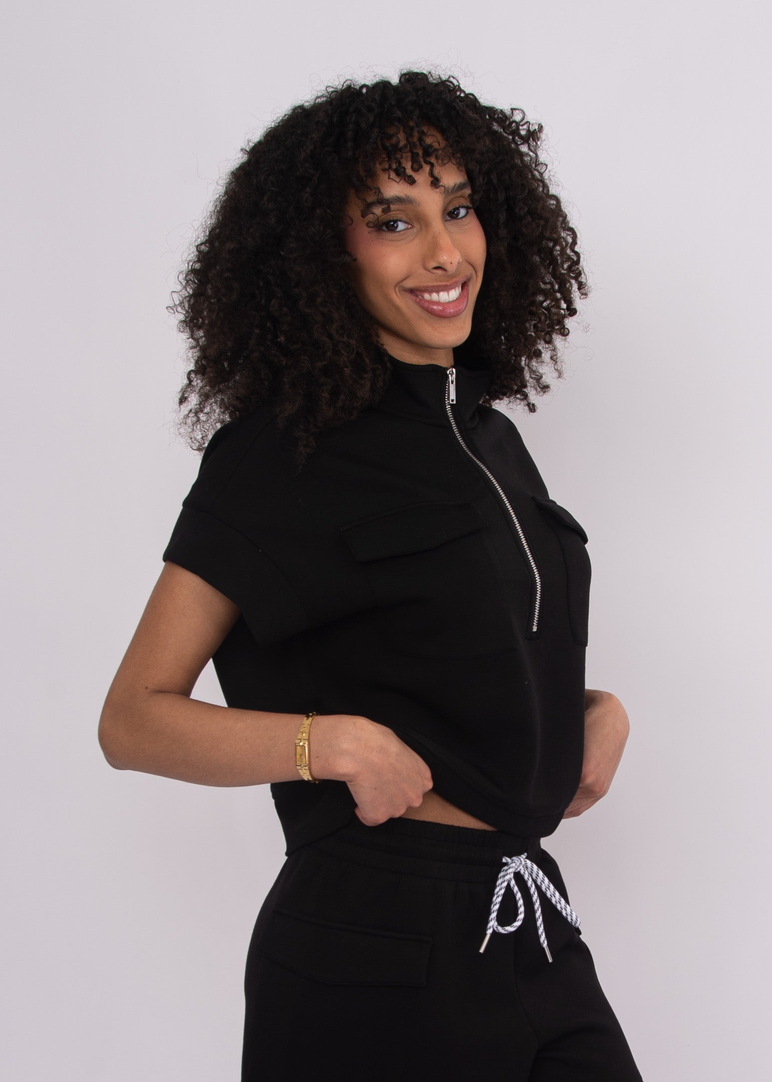 DUA SOFT KNIT HALF ZIP TOP - BLACK