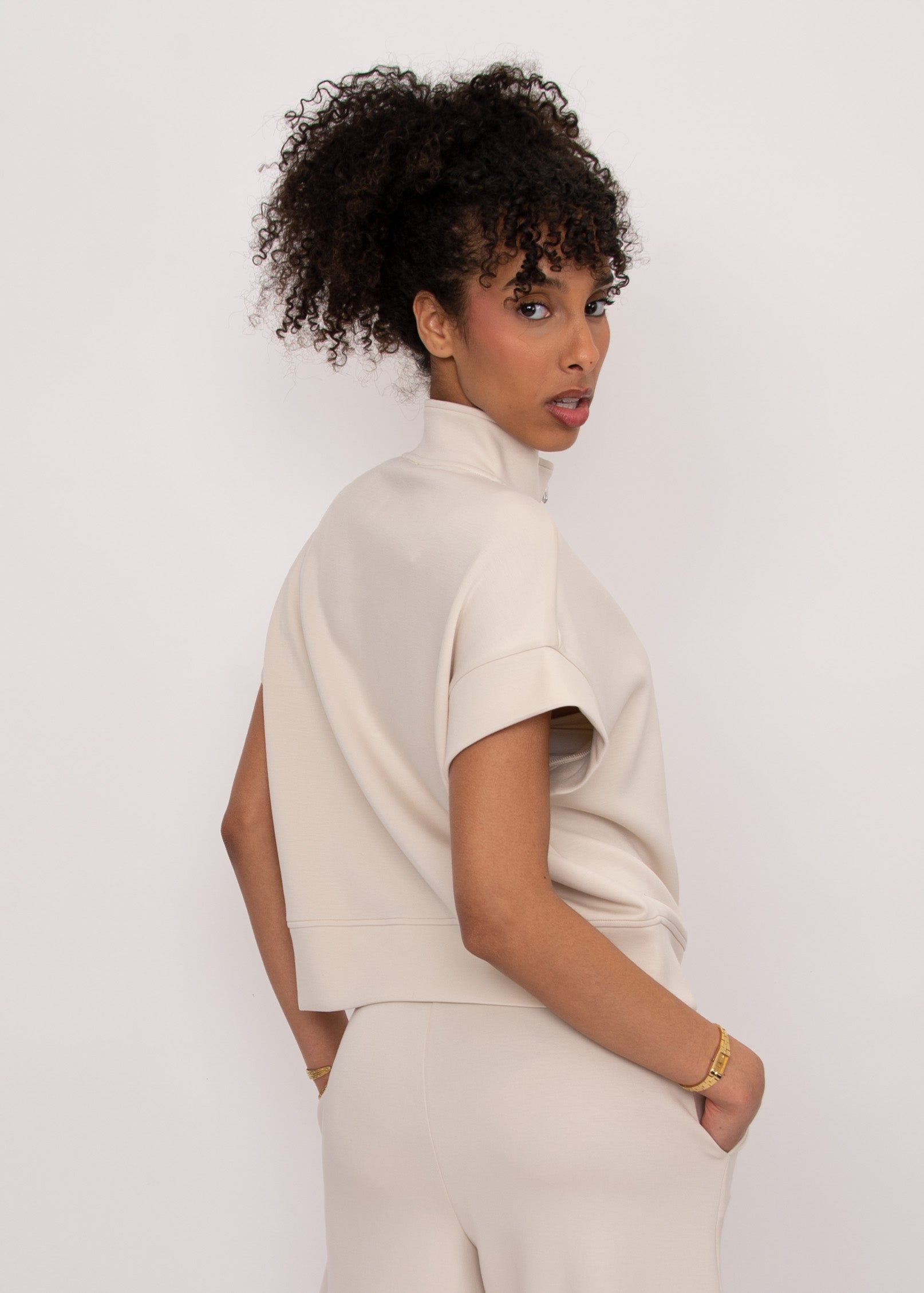 DUA SOFT KNIT HALF ZIP TOP - STONE