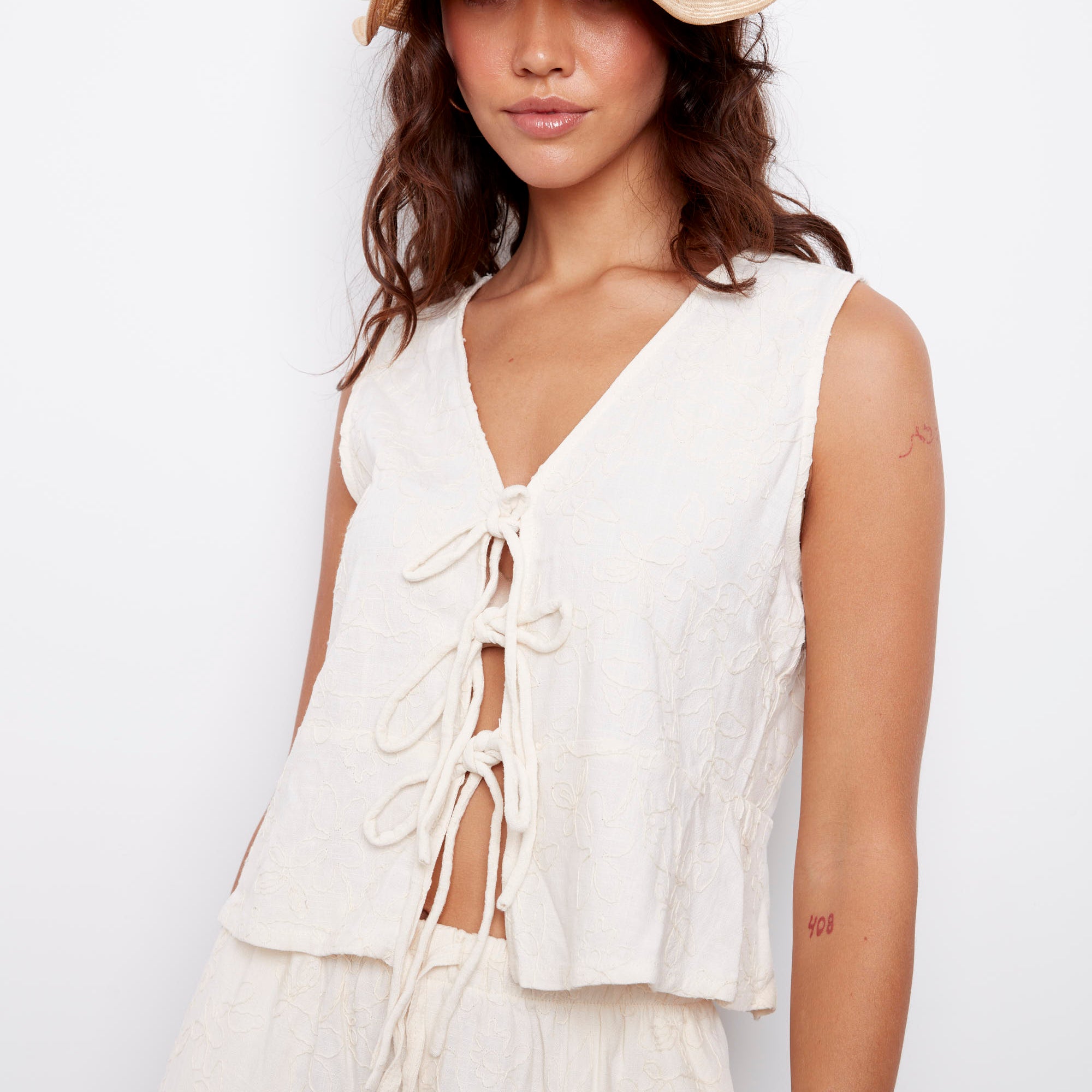 LORA TIE FRONT LINEN TANK - NATURAL