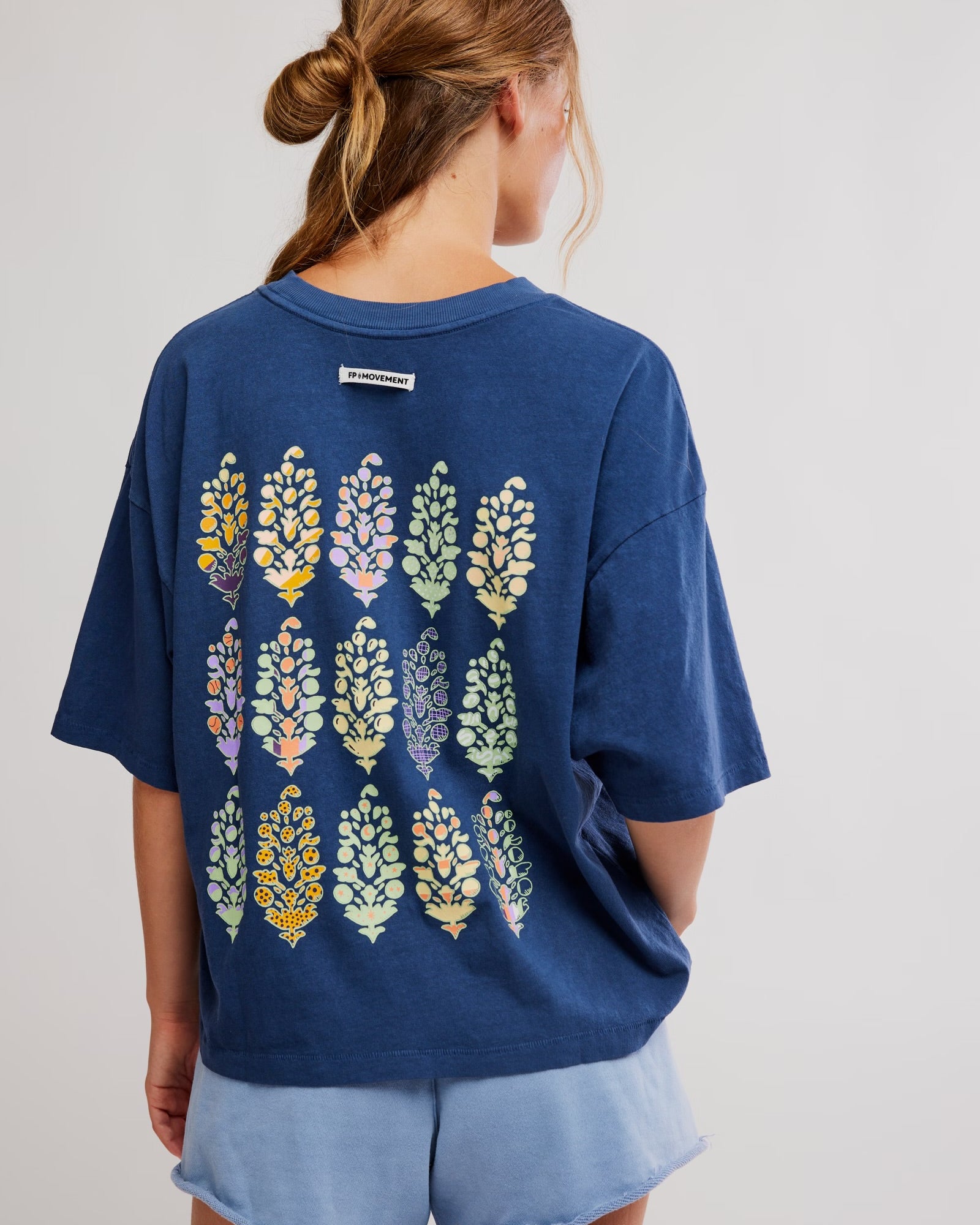FREE PEOPLE LOGO TACKLE TEE W POCKET - NAVY