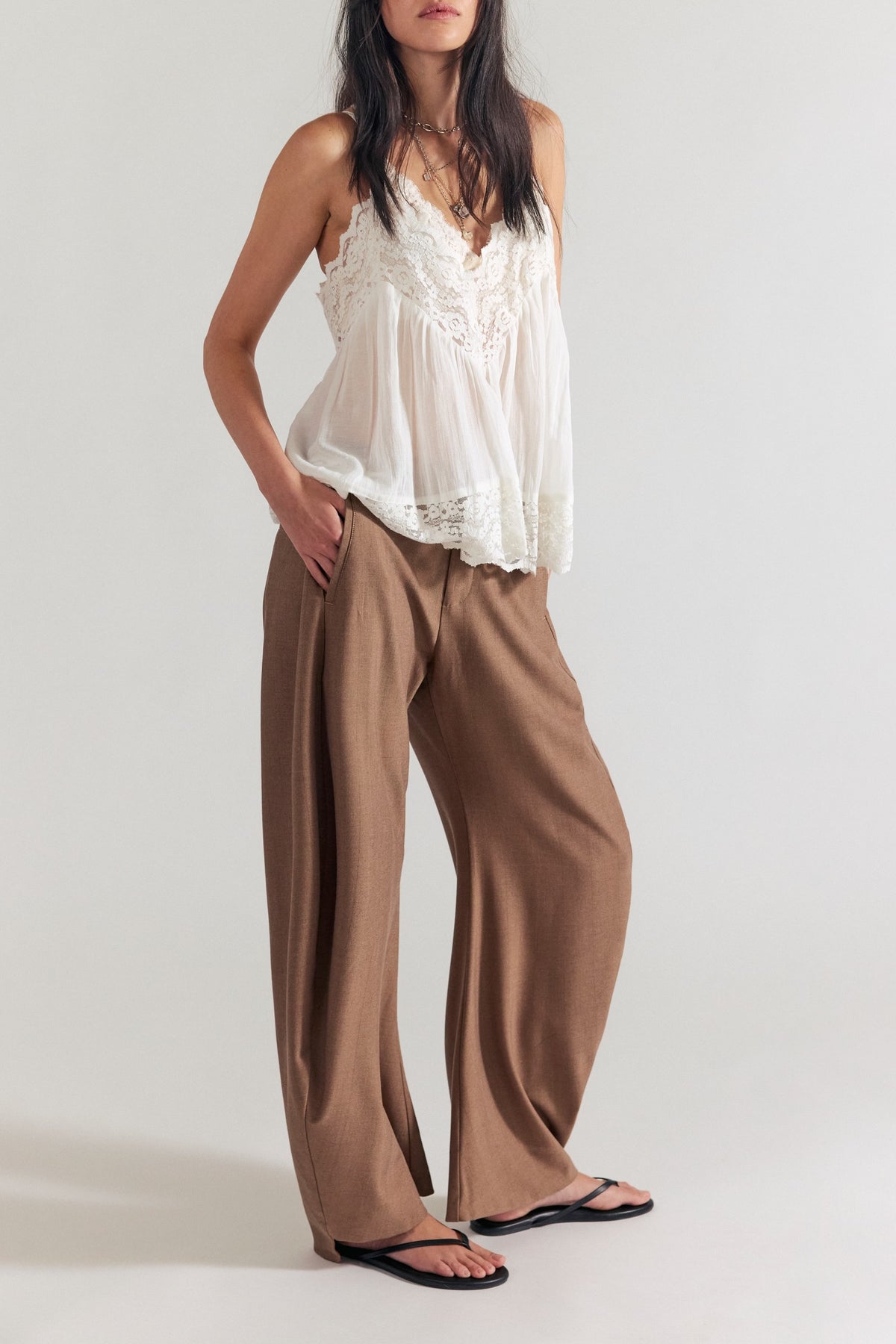 FREE PEOPLE SPOTLIGHT WASHED TROUSER - BROWN