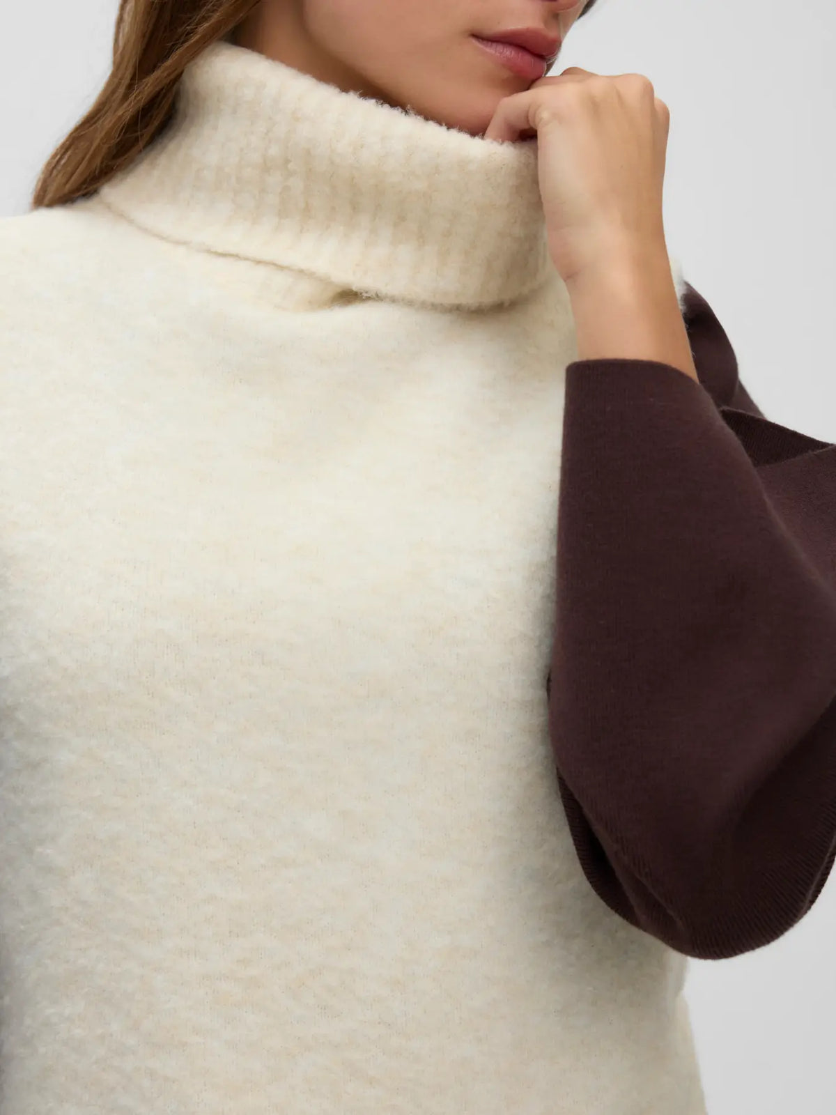VM EVERLEE ROLLNECK VEST - BIRCH