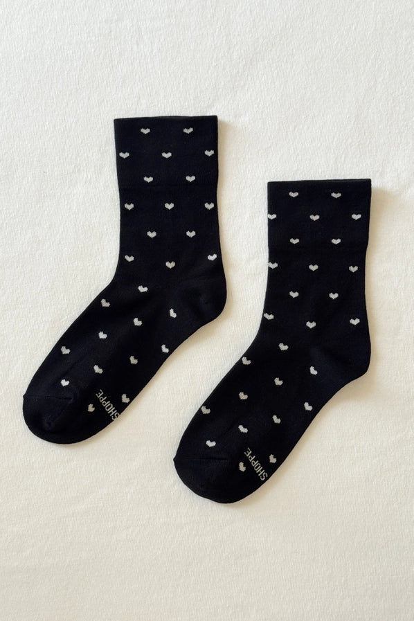 LE BON SHOPPE SNEAKER SOCKS - BLACK HEARTS