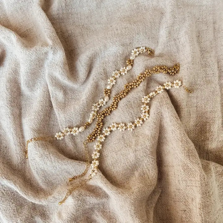 OAK + EVE GOLD FILLED DAISY BRACELET - CAFE AU LAIT