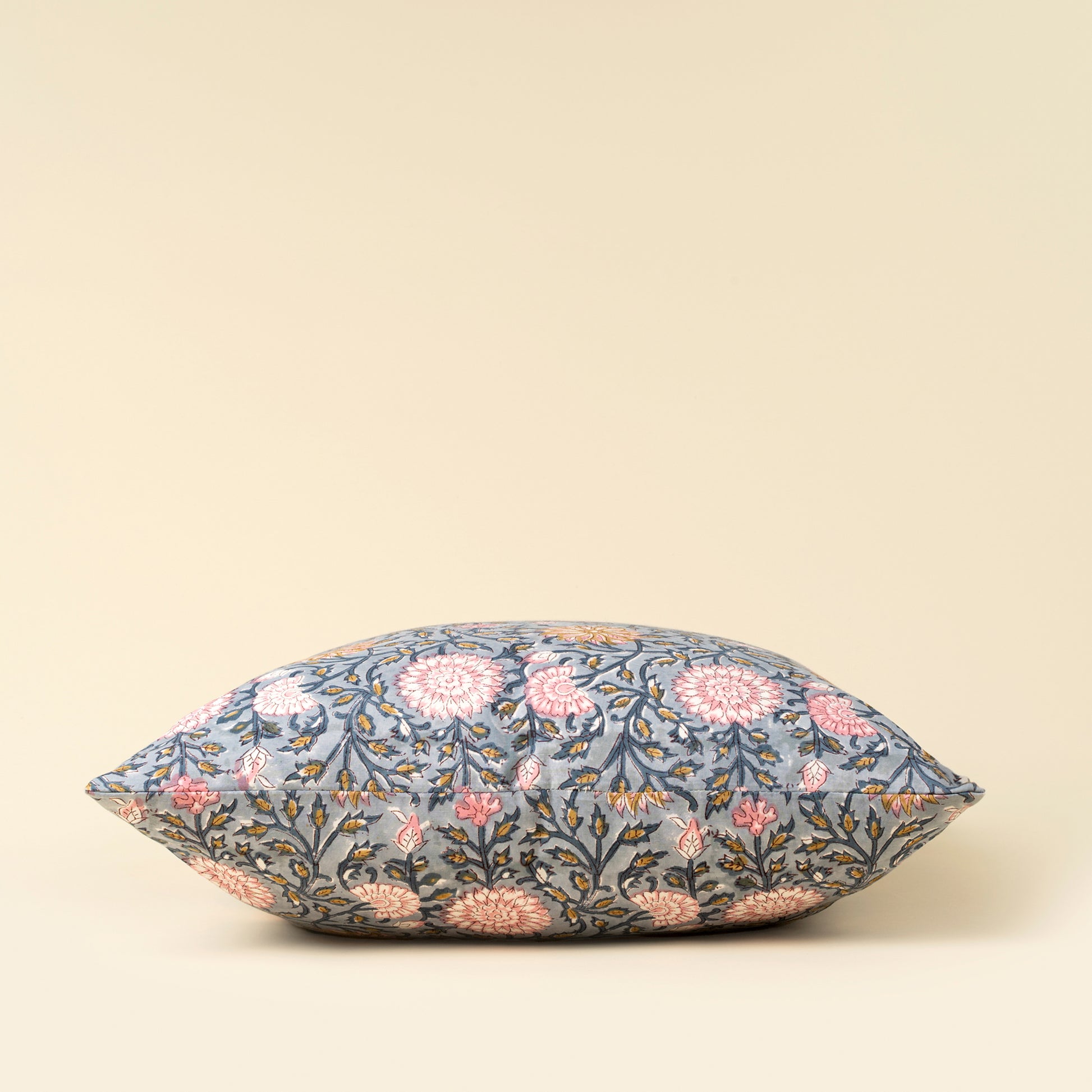 20 X 20 BLOCK PRINT PILLOW - BLUE