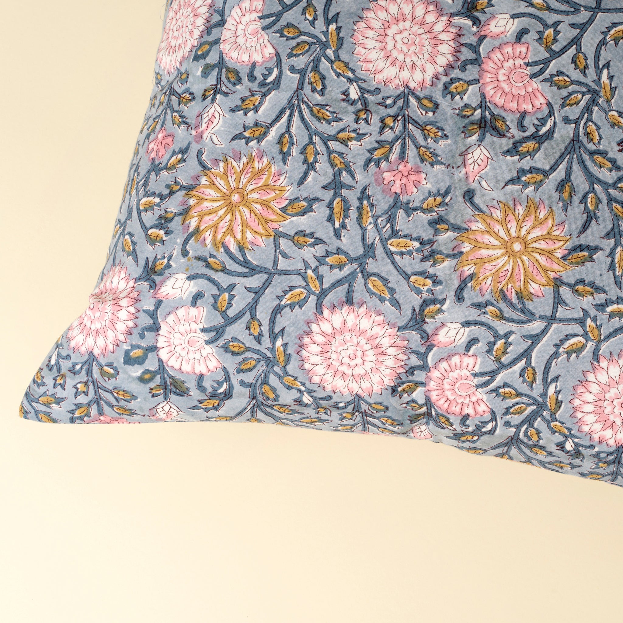 20 X 20 BLOCK PRINT PILLOW - BLUE