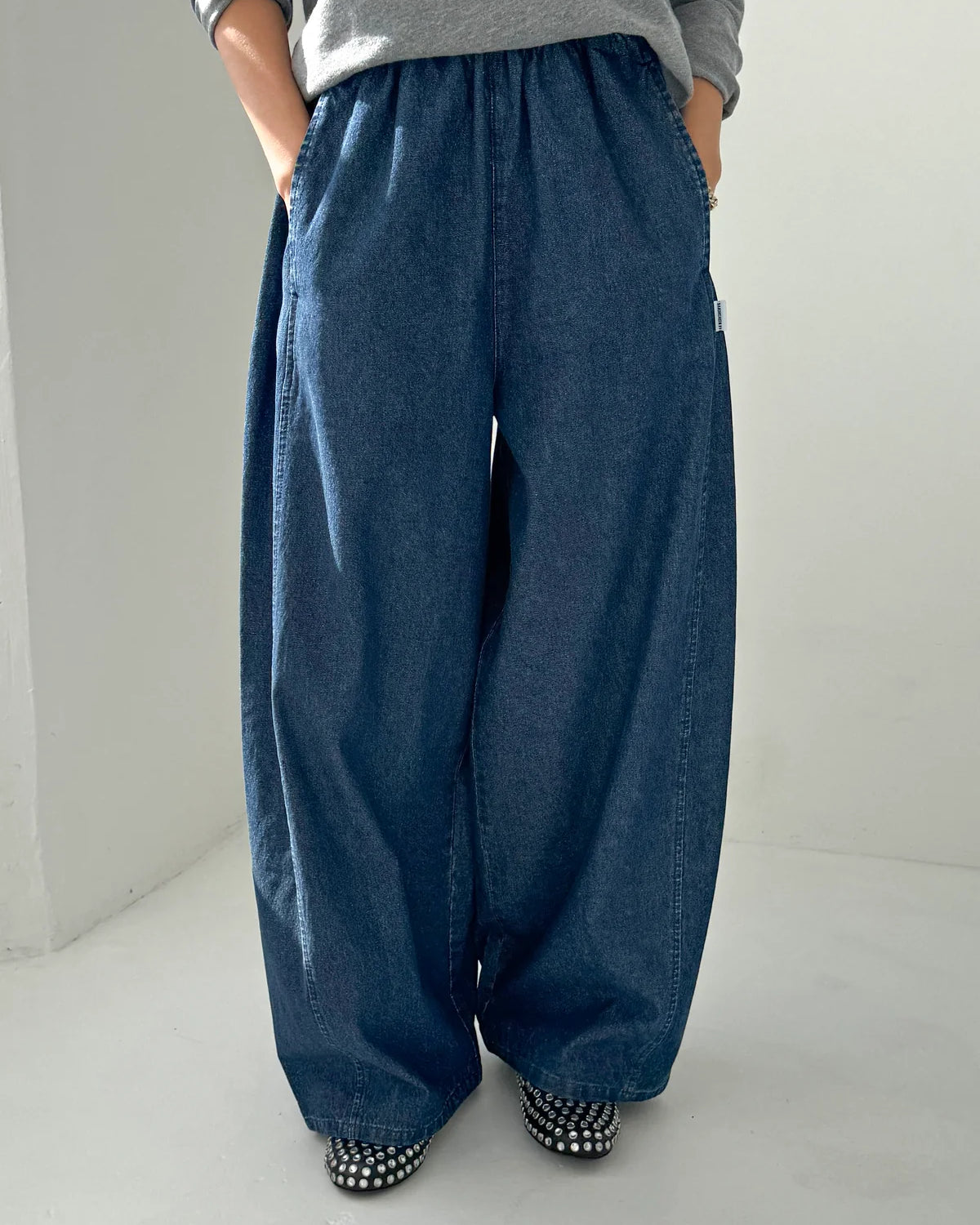 LE BON SHOPPE PARACHUTE PANTS - DENIM BLUE