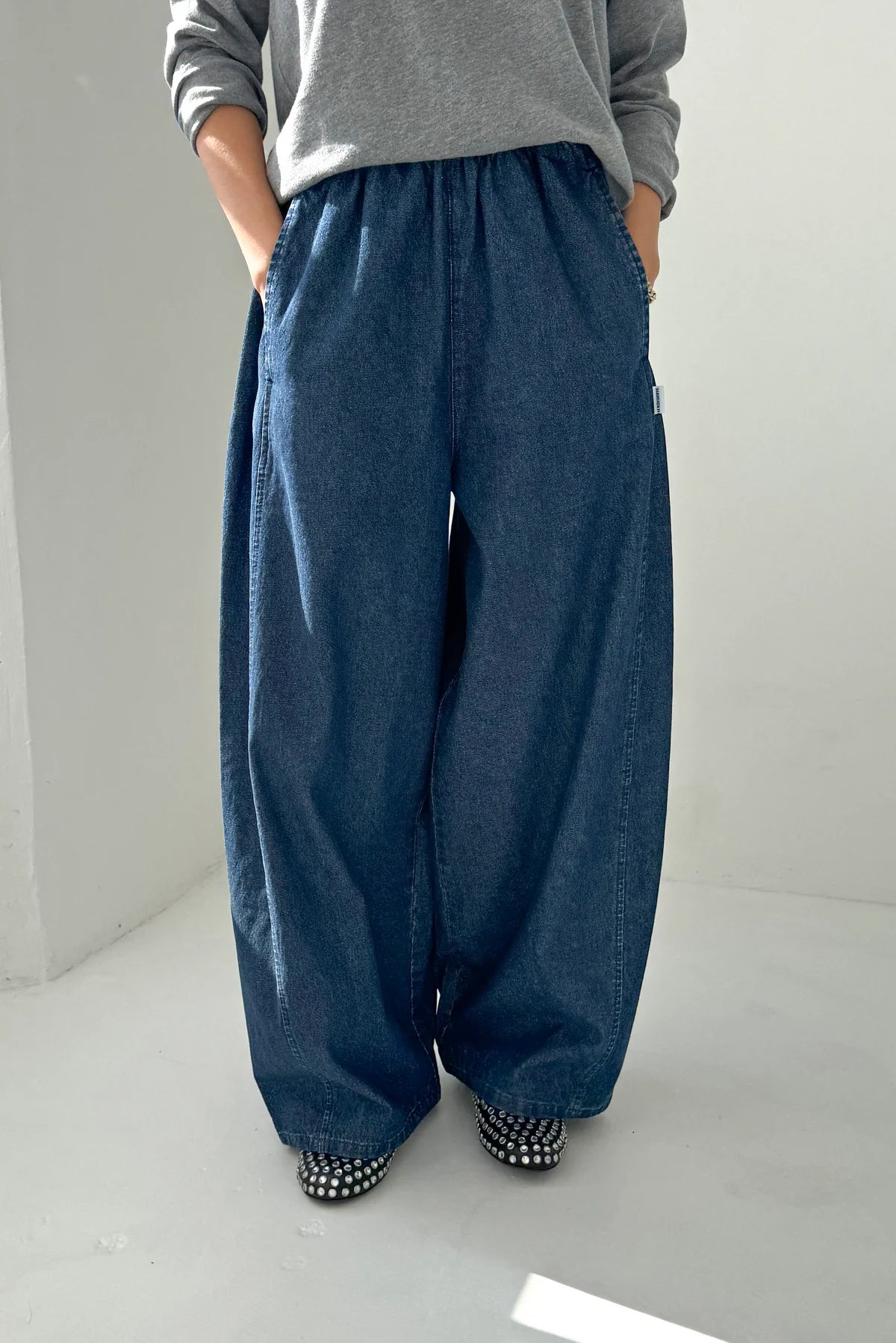 LE BON SHOPPE PARACHUTE PANTS - DENIM BLUE