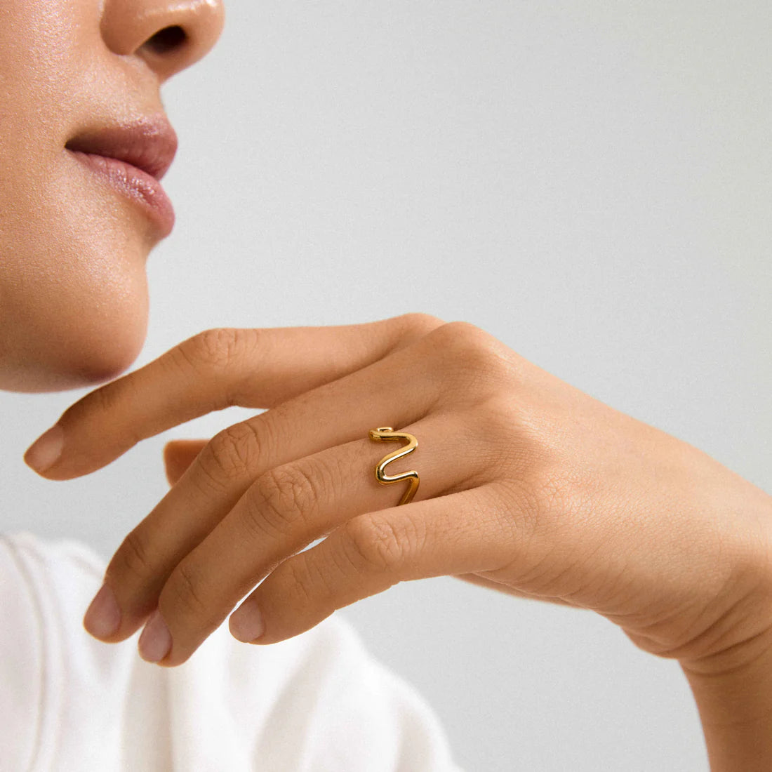 *PRE ORDER* PILGRIM LULU WAVY STACK RING - GOLD
