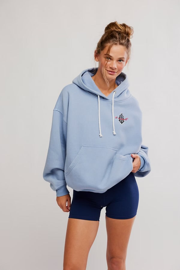 FREE PEOPLE FINAL CALL FRONT LOGO HOODIE - DARK SLATE COMBO