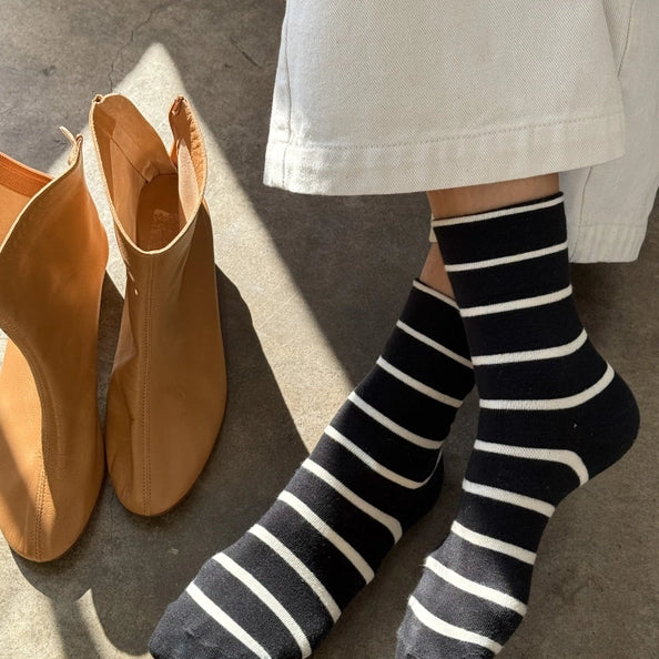 LE BON SHOPPE WALLY SOCKS - BLACK