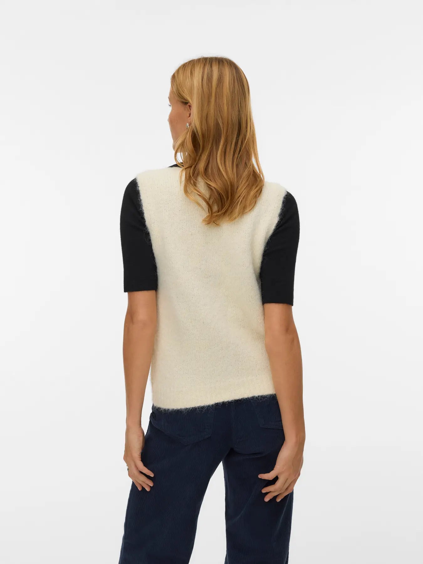 VM NOVAH O NECK BUTTON VEST - BIRCH