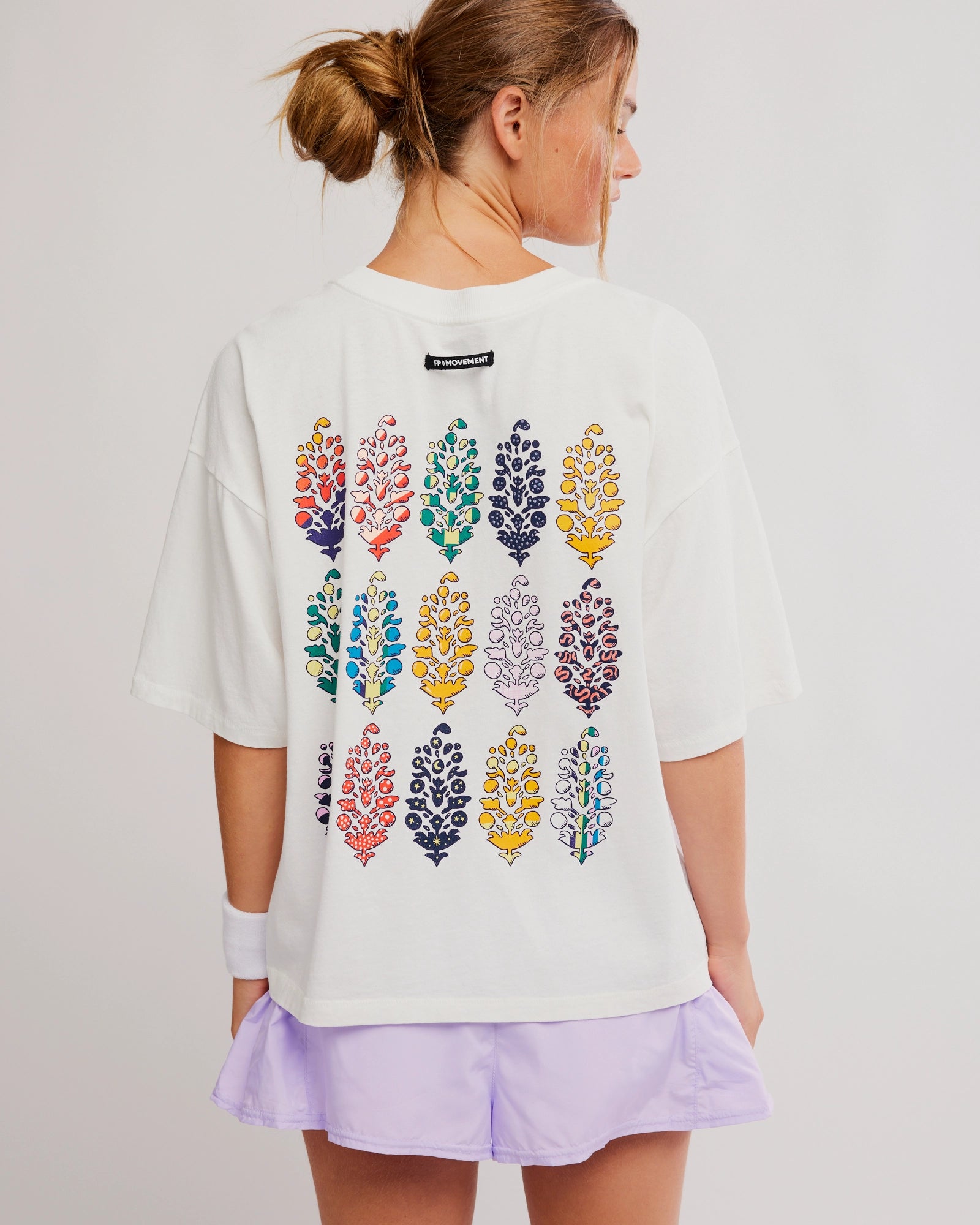 FREE PEOPLE LOGO TACKLE TEE W POCKET - WHITE