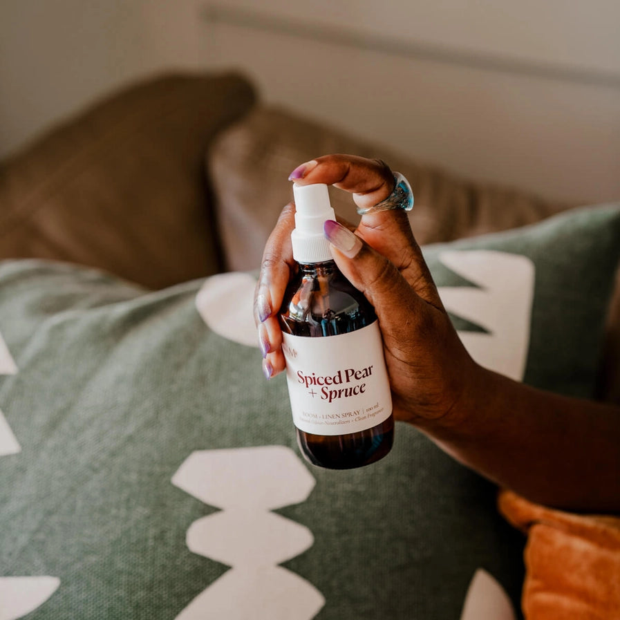 MISIYO SPICED PEAR + SPRUCE ROOM SPRAY