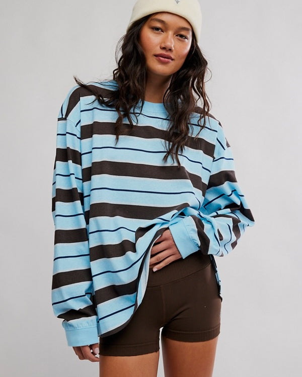 FREE PEOPLE HUSTLE LAYER TOP - BRIGHT BLUE CHOCOLATE
