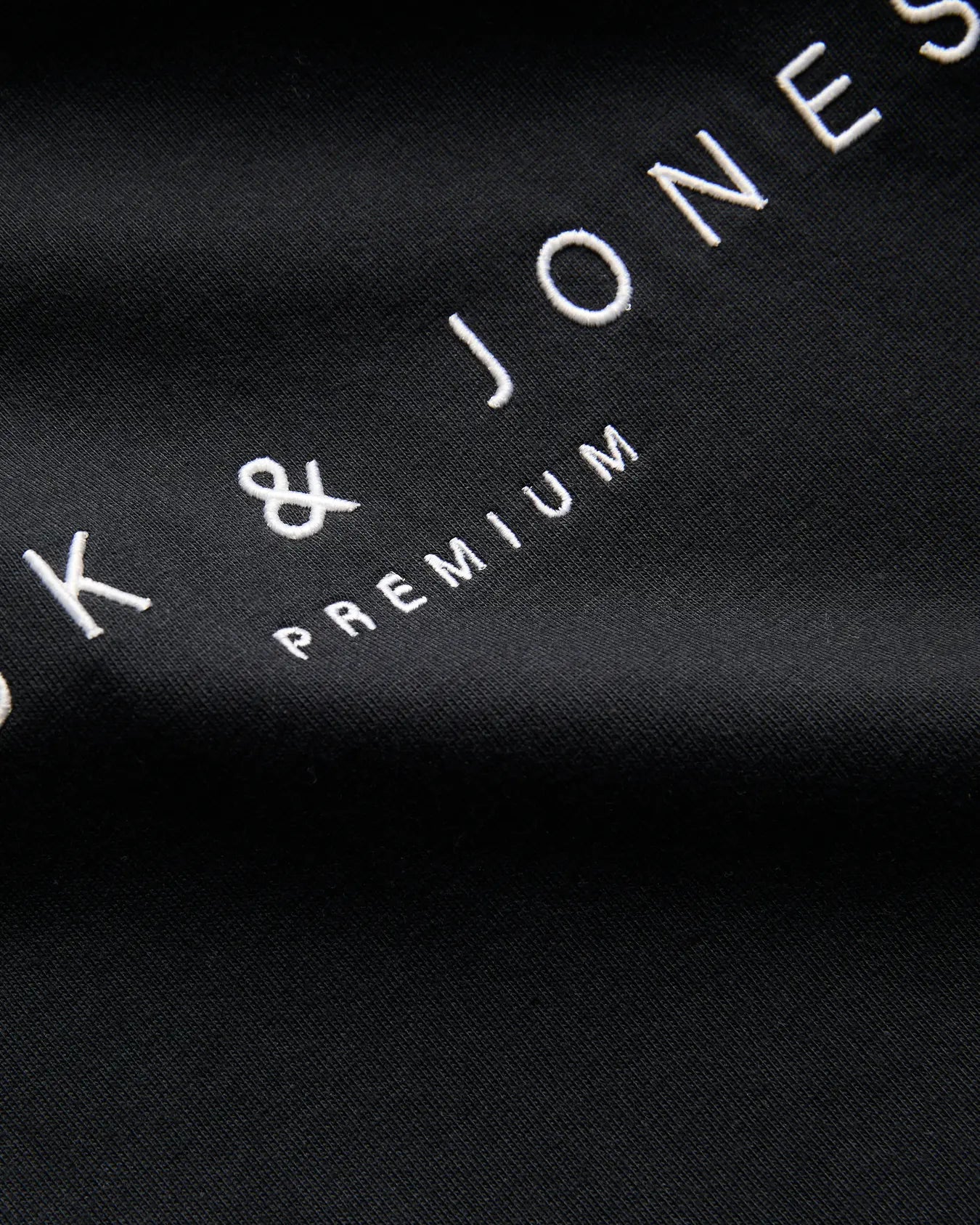 JJ JAYSON SS BRANDED TEE - BLACK BEAUTY