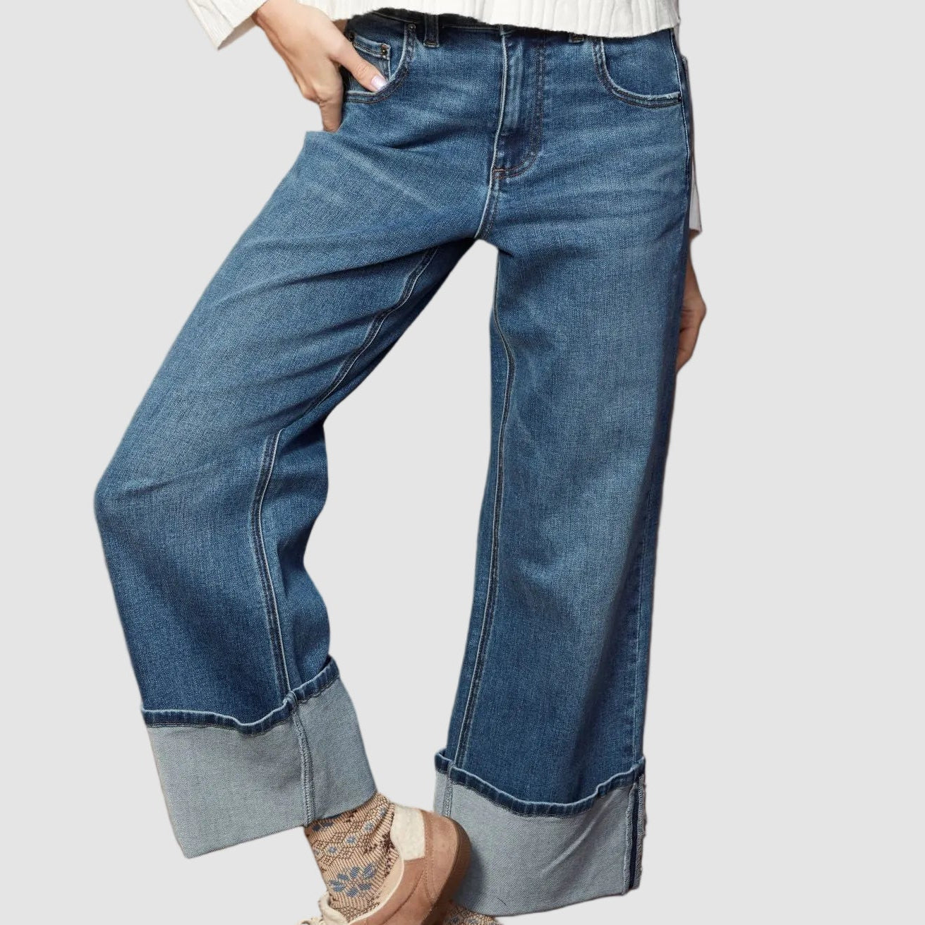 CARLA 5 POCKET STRETCH CUFFED JEANS - DARK WASH