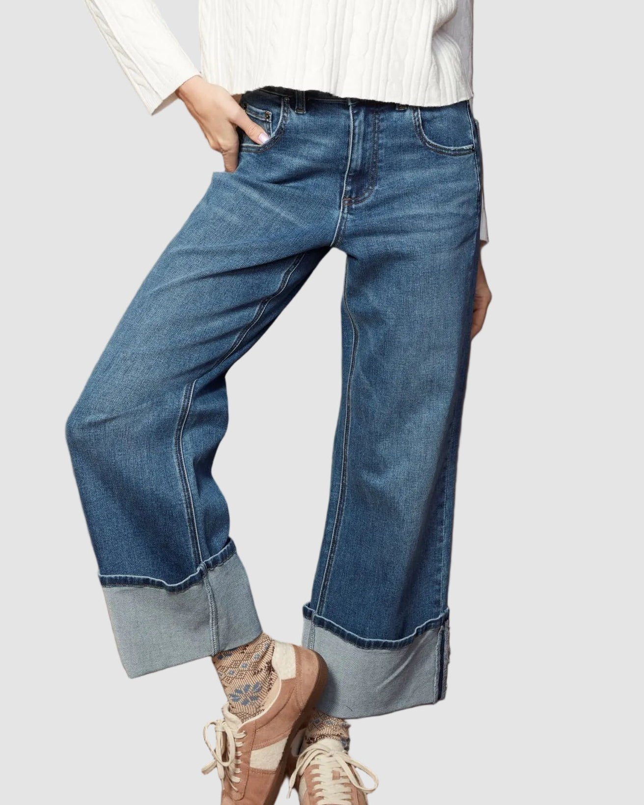 CARLA 5 POCKET STRETCH CUFFED JEANS - DARK WASH
