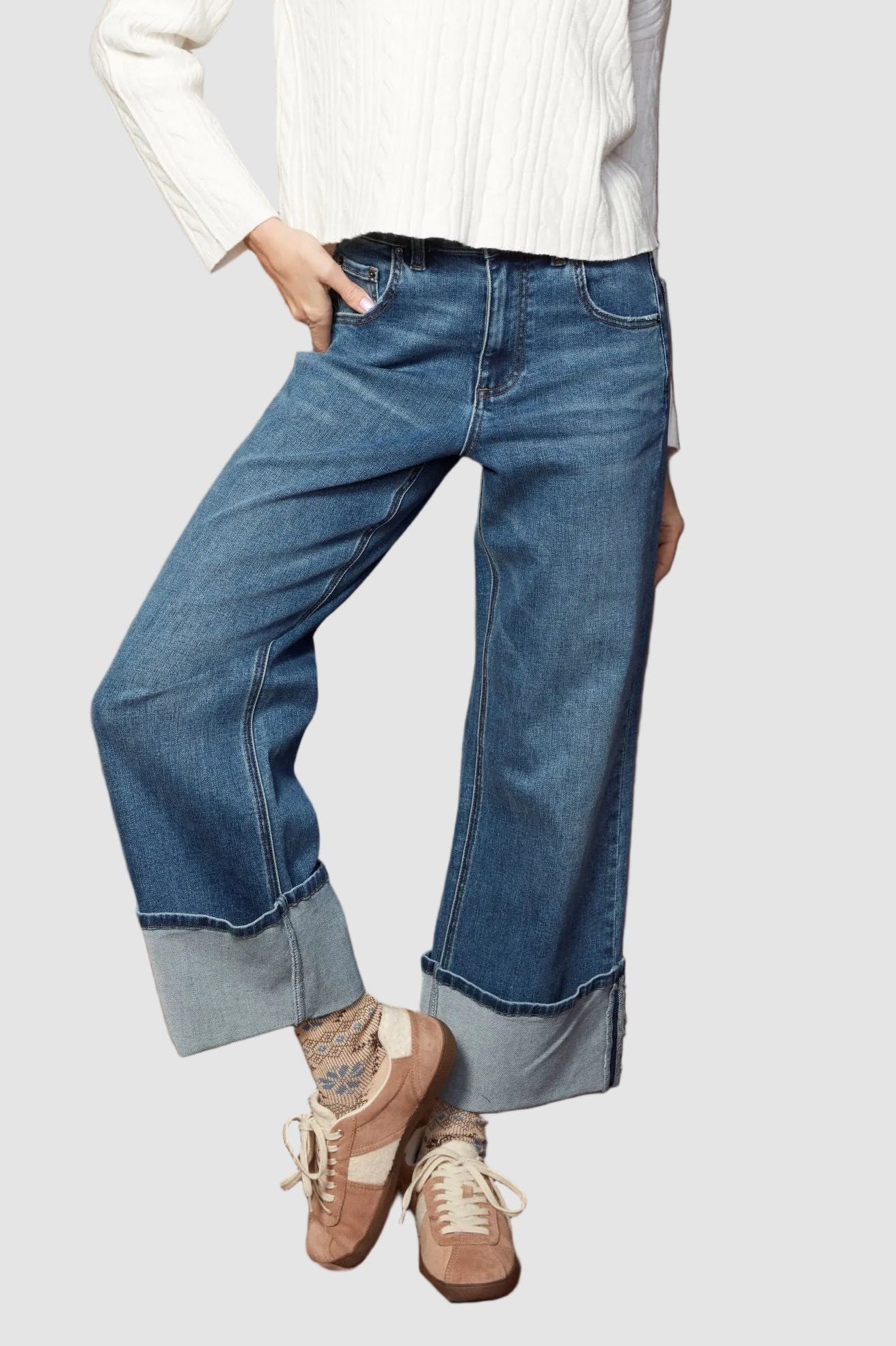 CARLA 5 POCKET STRETCH CUFFED JEANS - DARK WASH