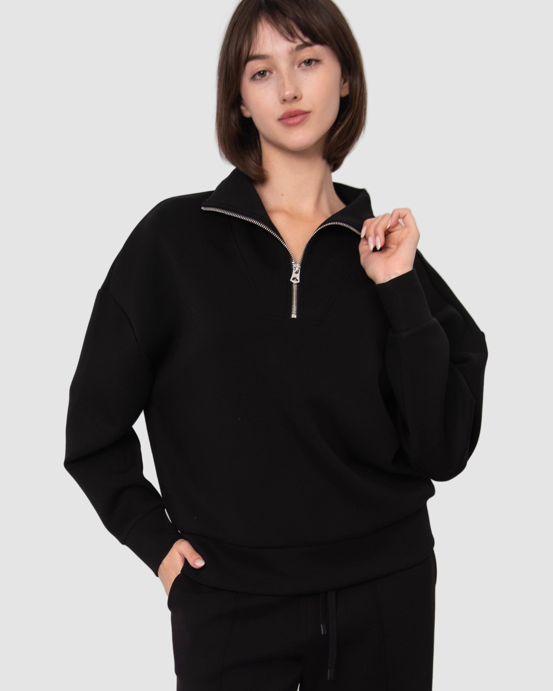 SEANNI SOFT KNIT HALF ZIP PULLOVER - BLACK