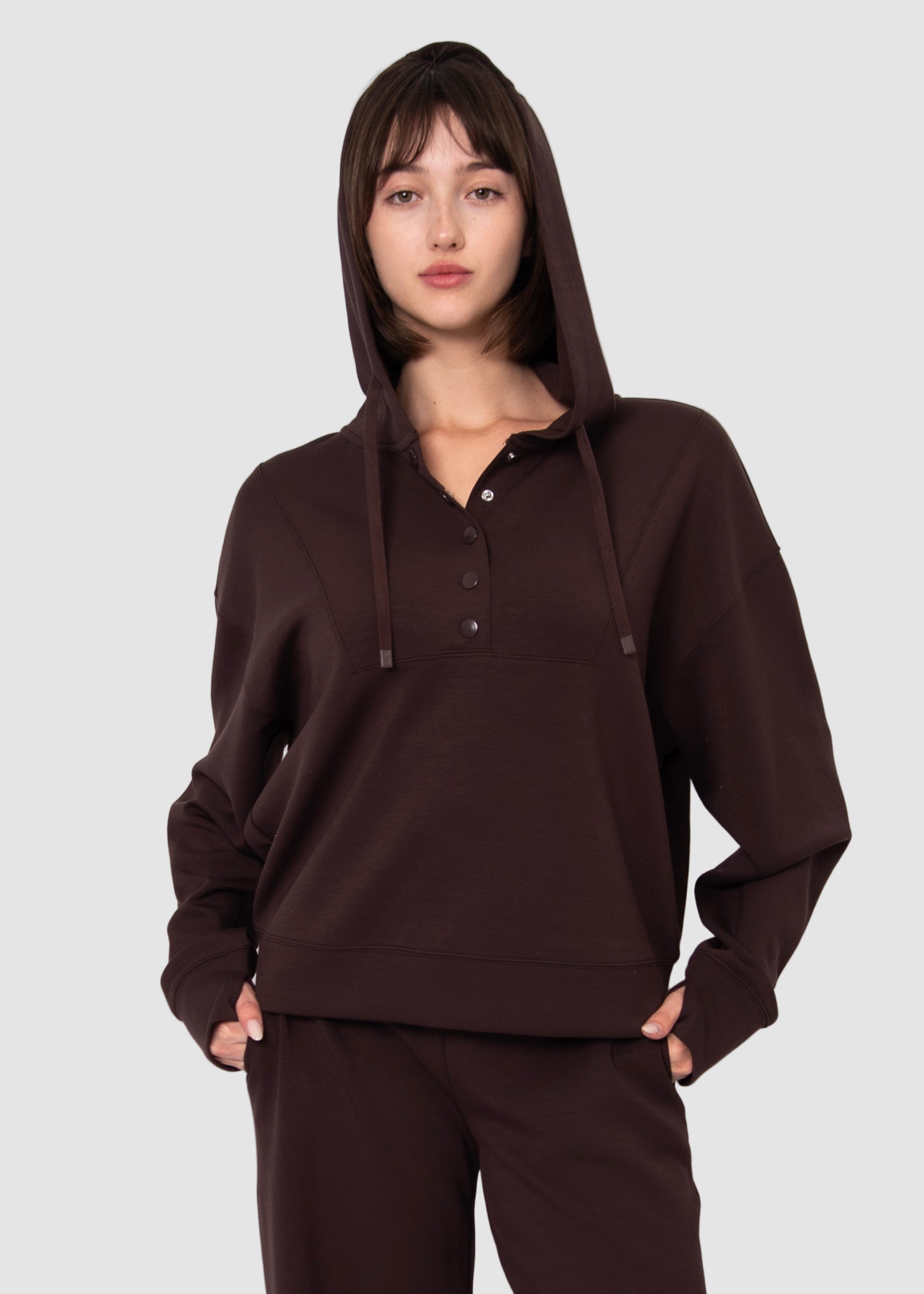 SALLIE SOFT KNIT SNAP FRONT HOODIE - BROWN